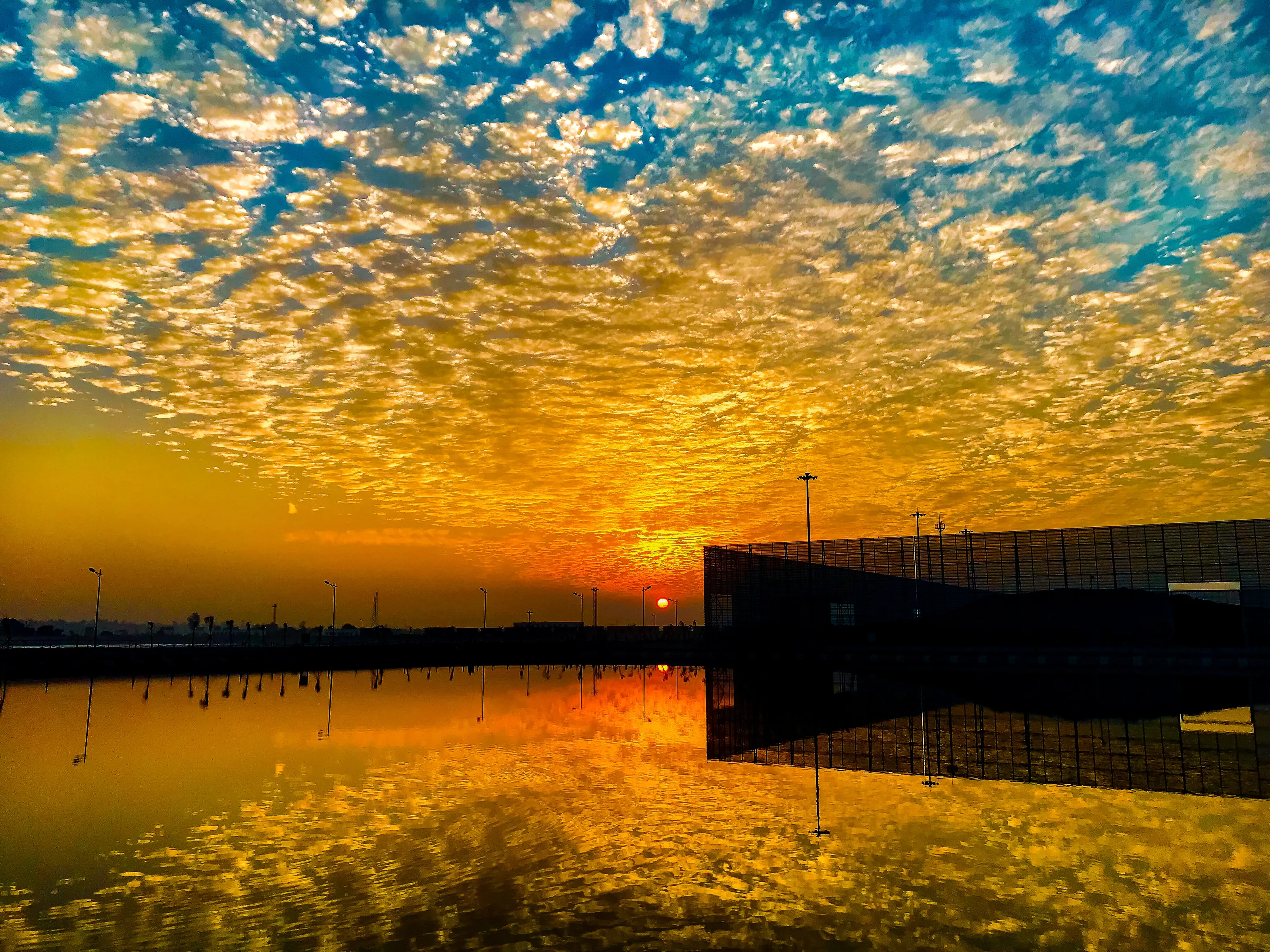 sundown at lakeview