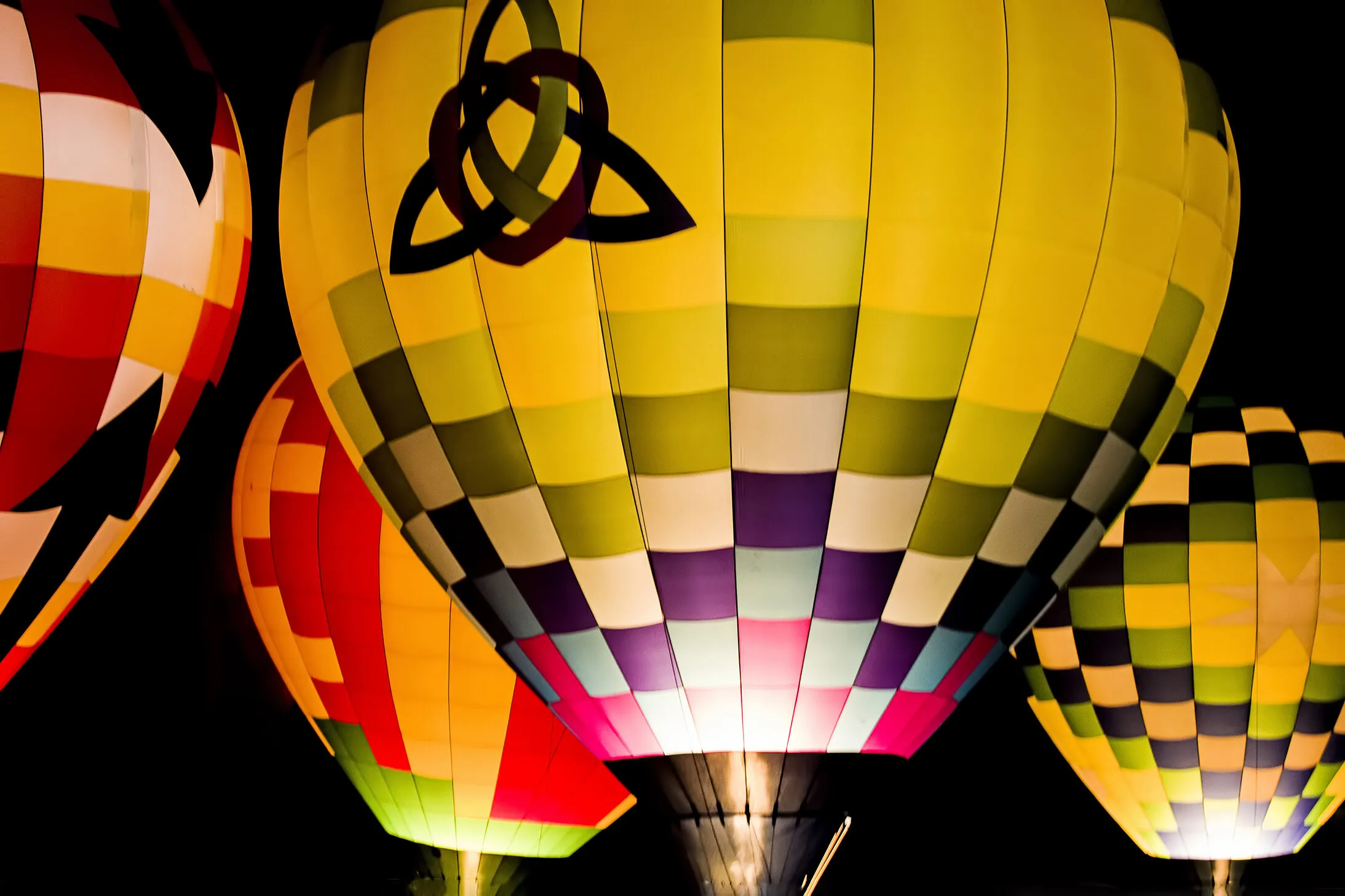 Glowing Hot Air Balloons