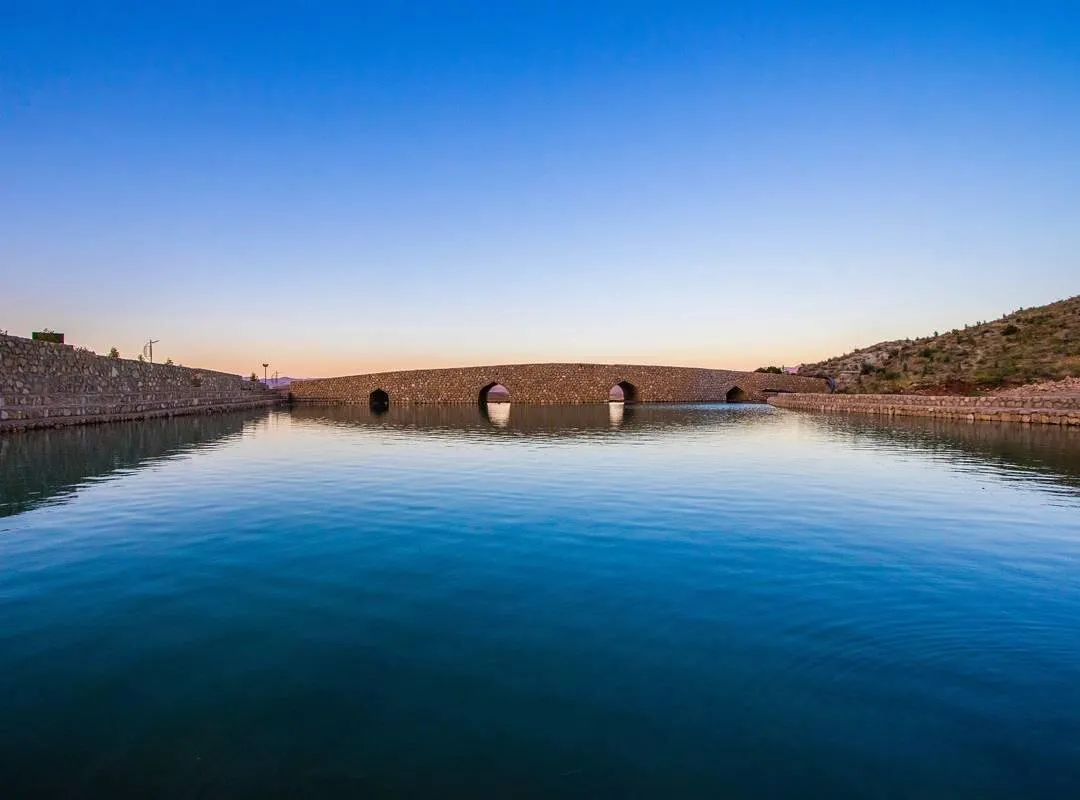 Artificial lake