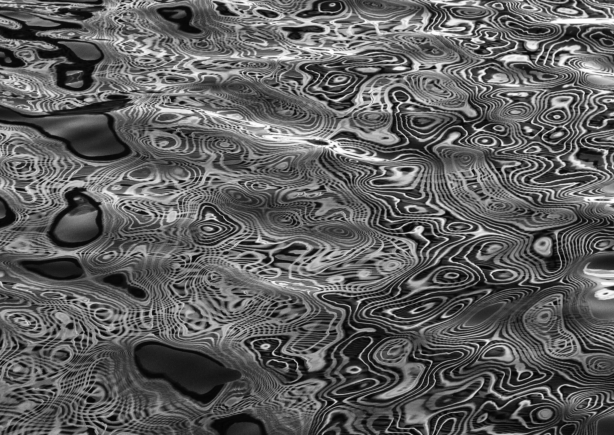 Dancing water