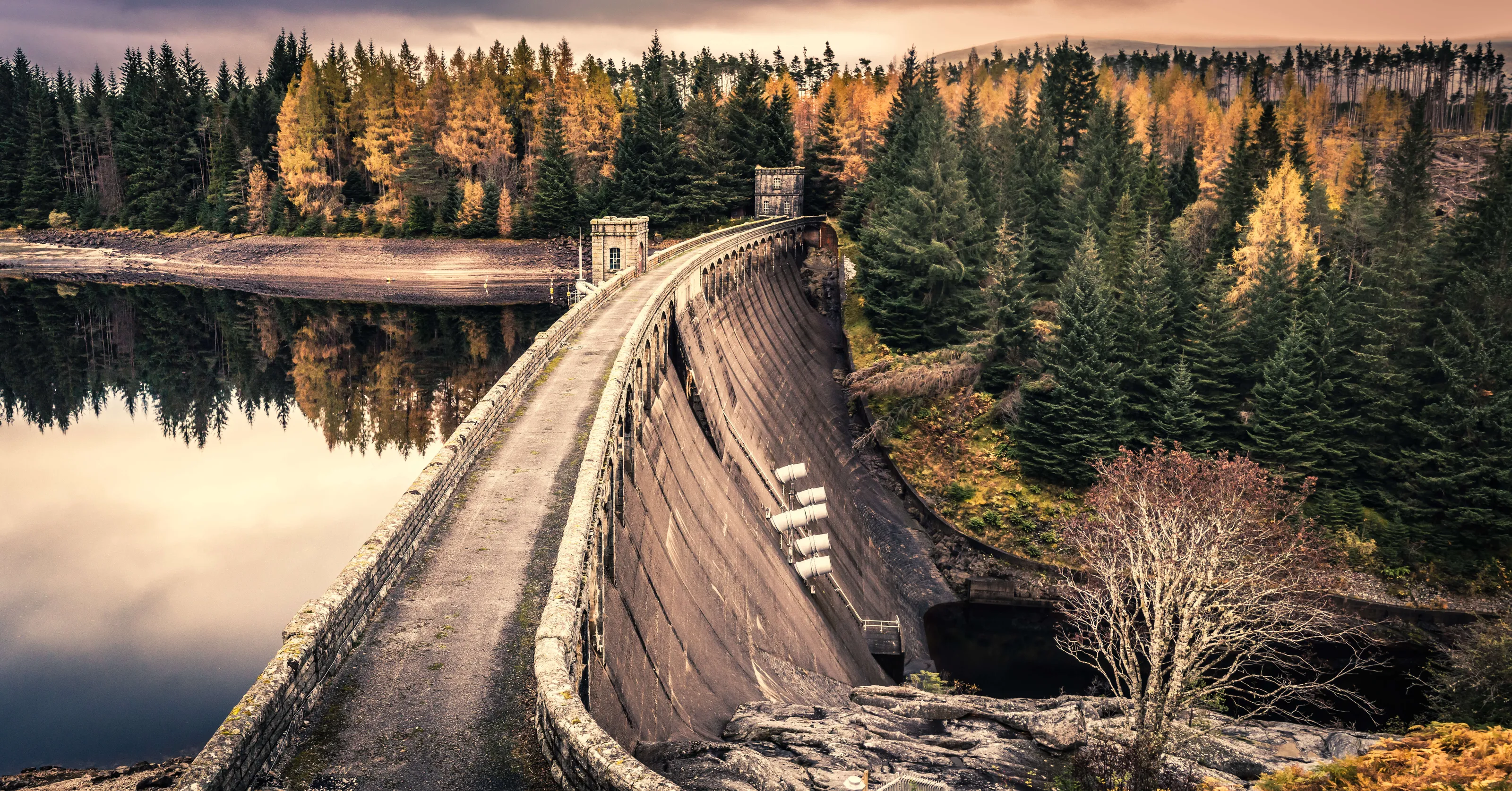Laggan Dam