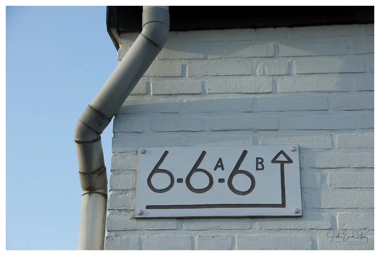 Entry 1855368