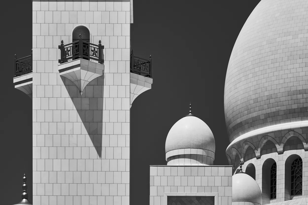 Sheikh Zayed Grand Mosque - Domes and minaret