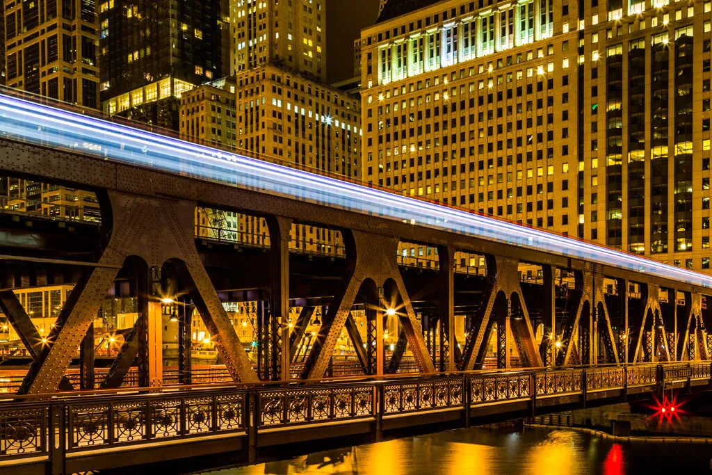 Chicago CTA over Franklin Street Bridge