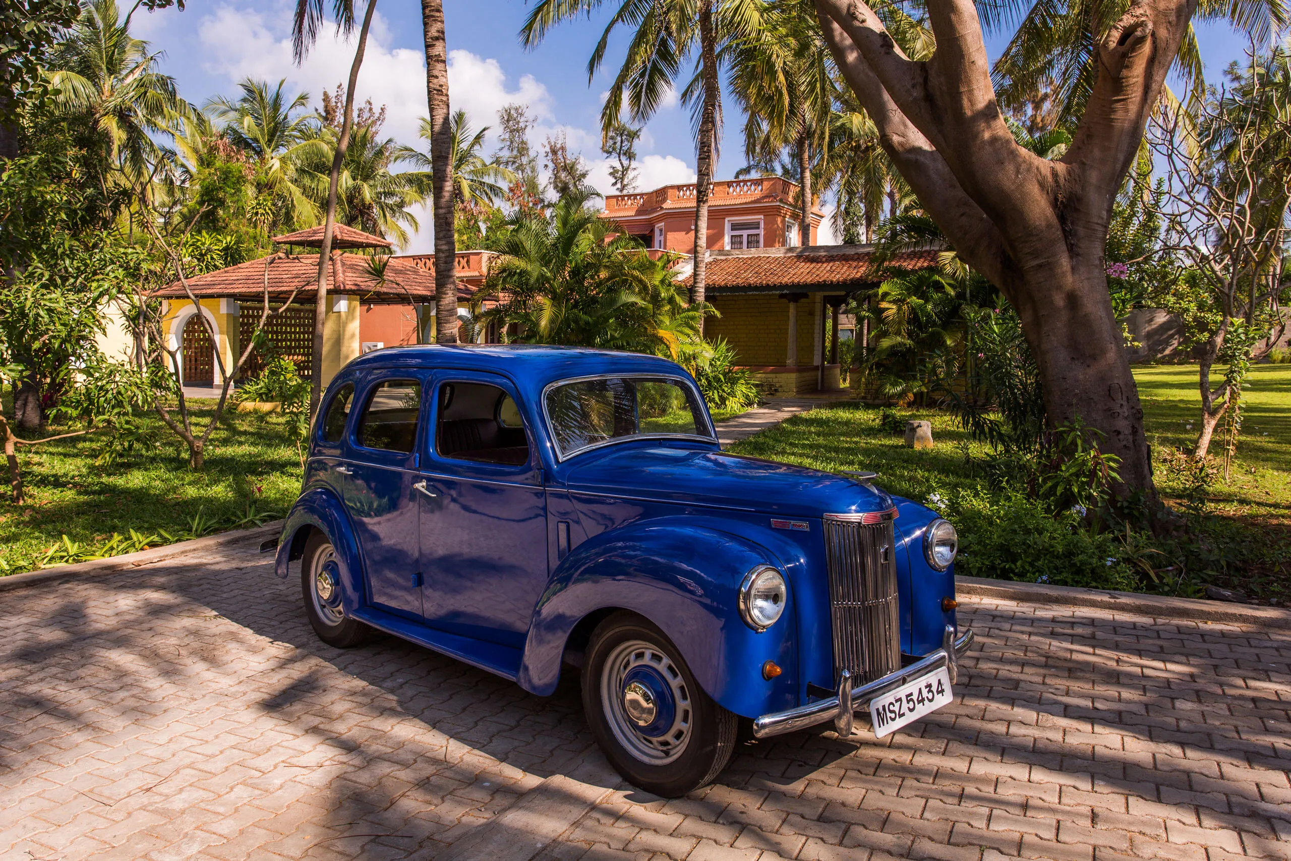 Period-style Architecture + A Vintage Car