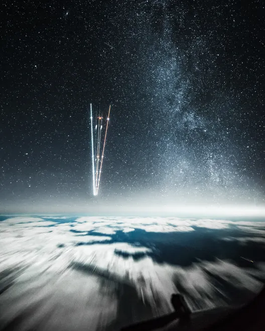 Airplane Trails