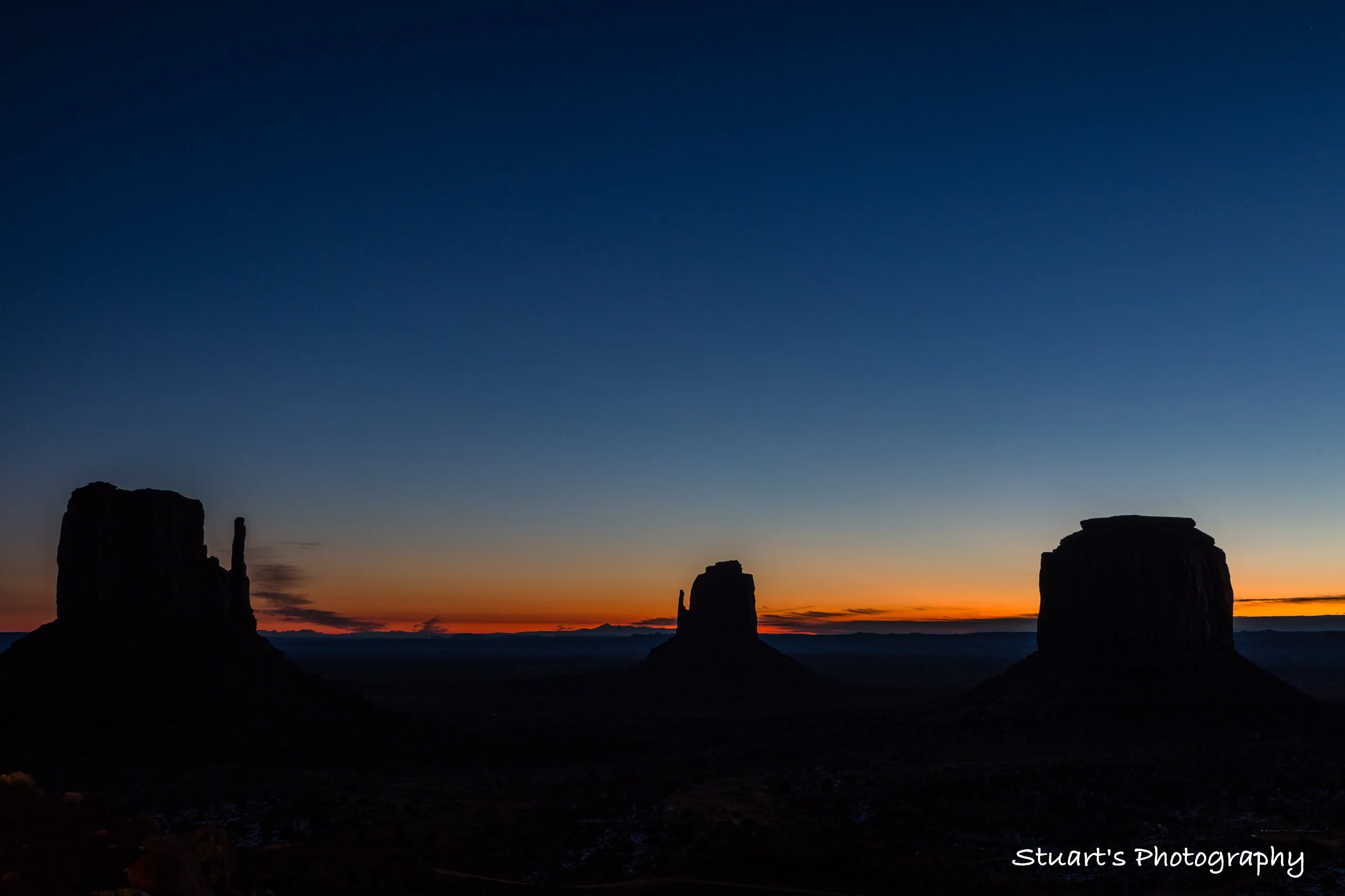 Sunrise in Monument Valley