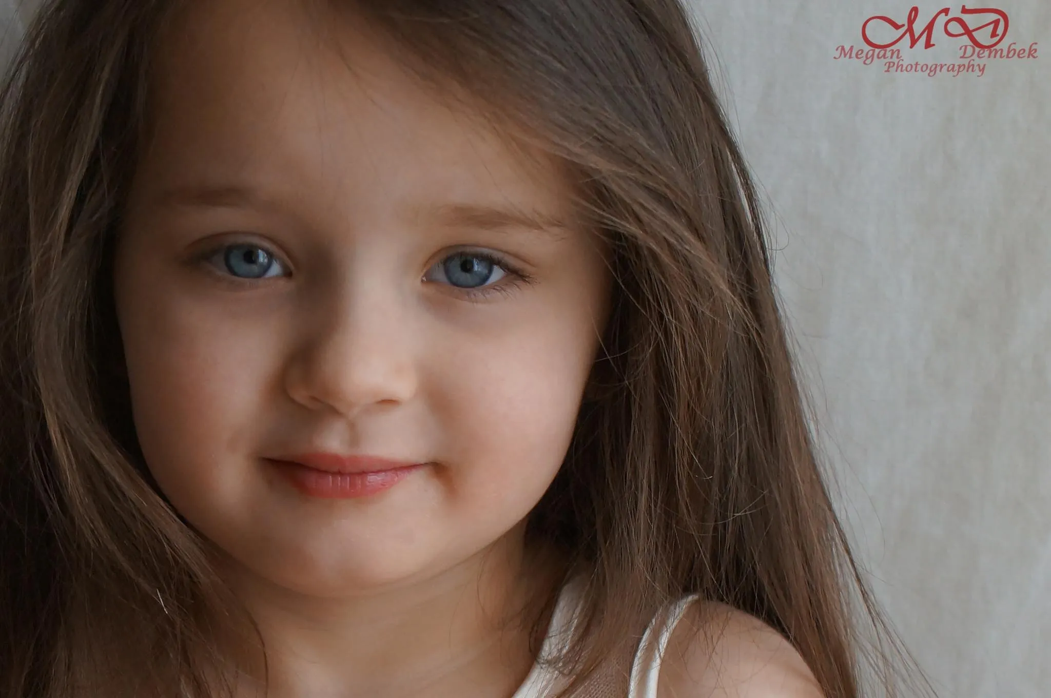 Blue Eye Girl