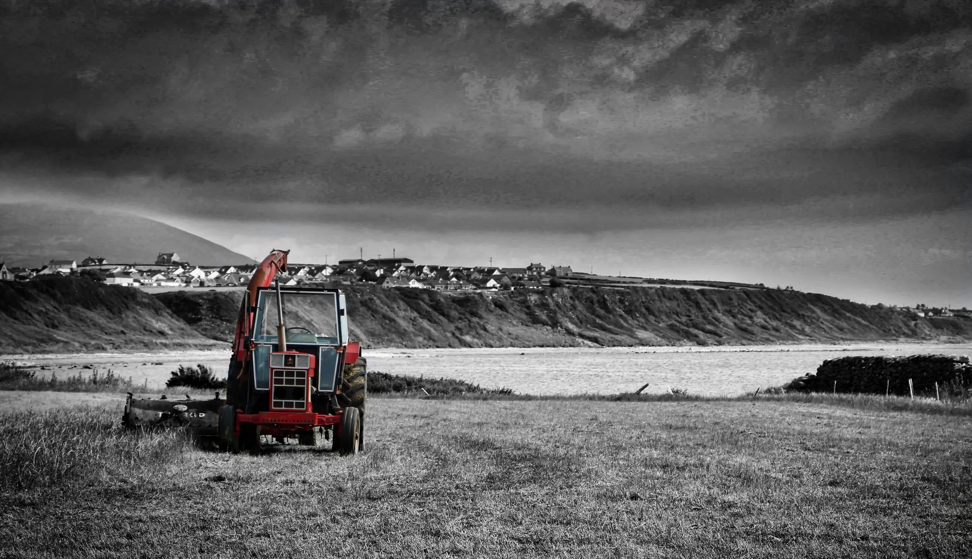 Red tractor