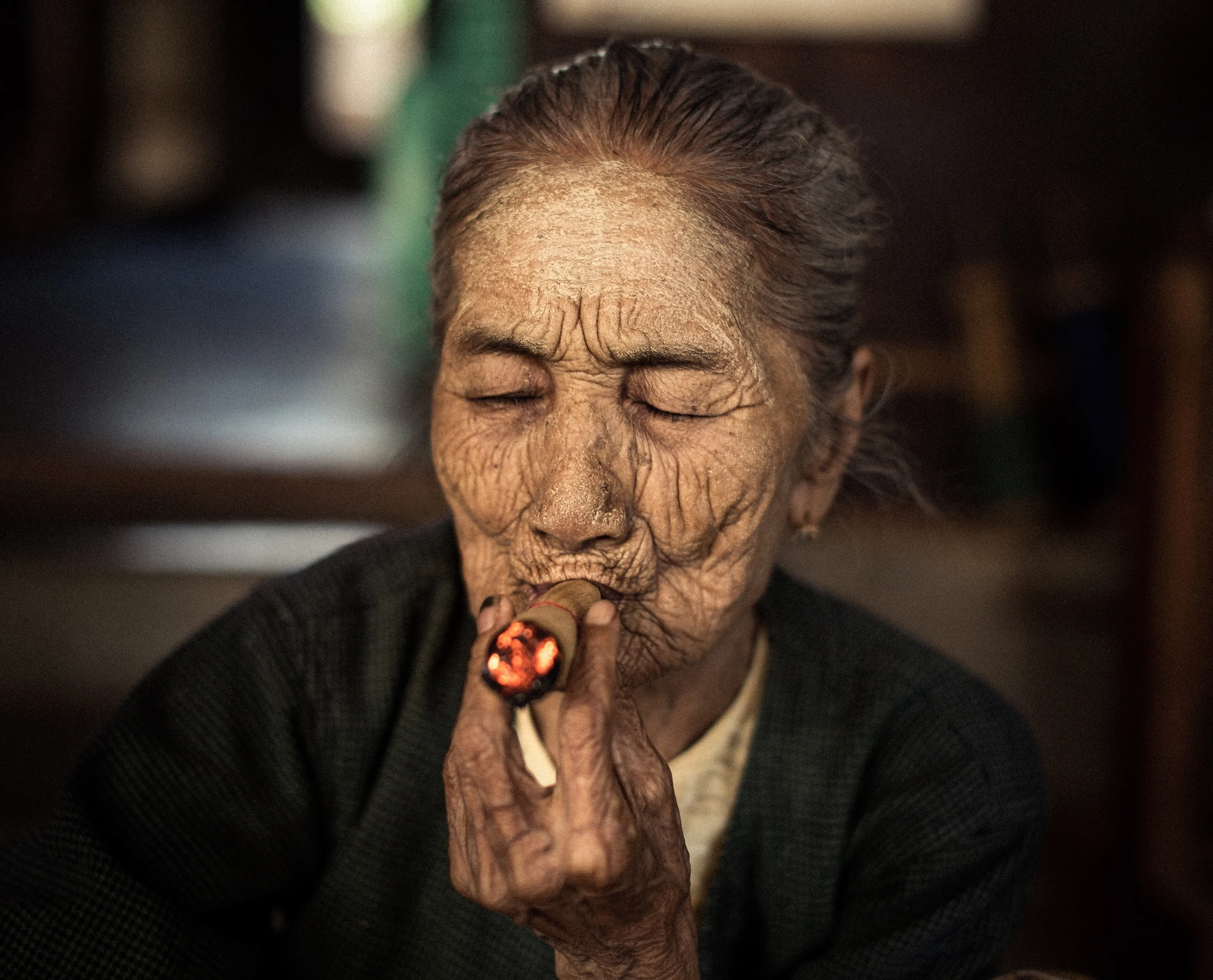 Smoking Sigars