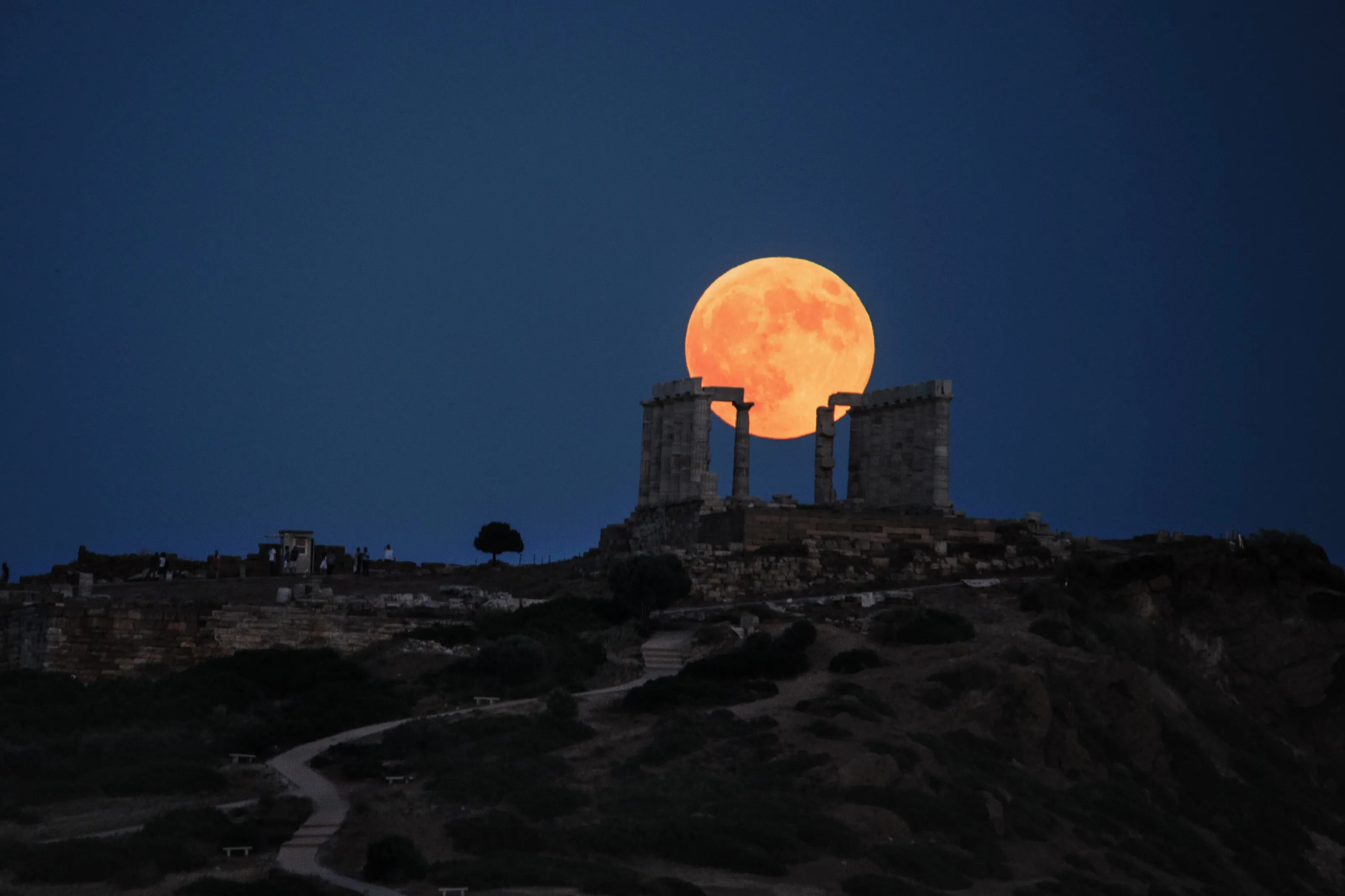 Temple of Poseidon Sounio Greece - bloody moon