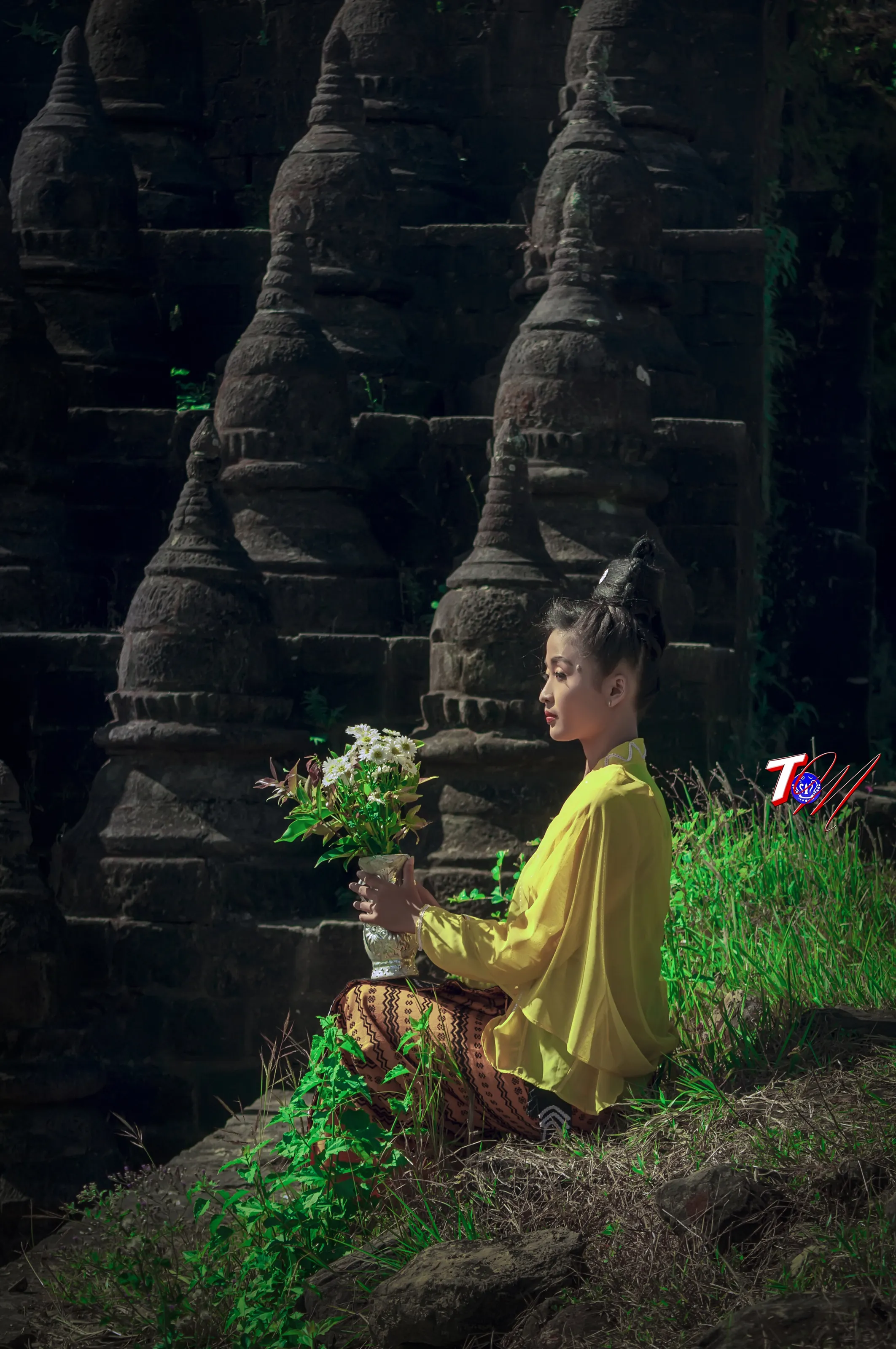 Rakhine Traditional Girl