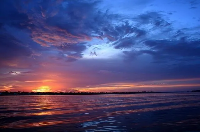 Sinking Sun
