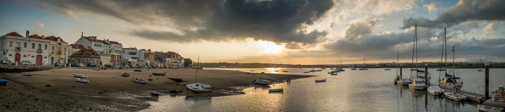 Calm waters at the harbour