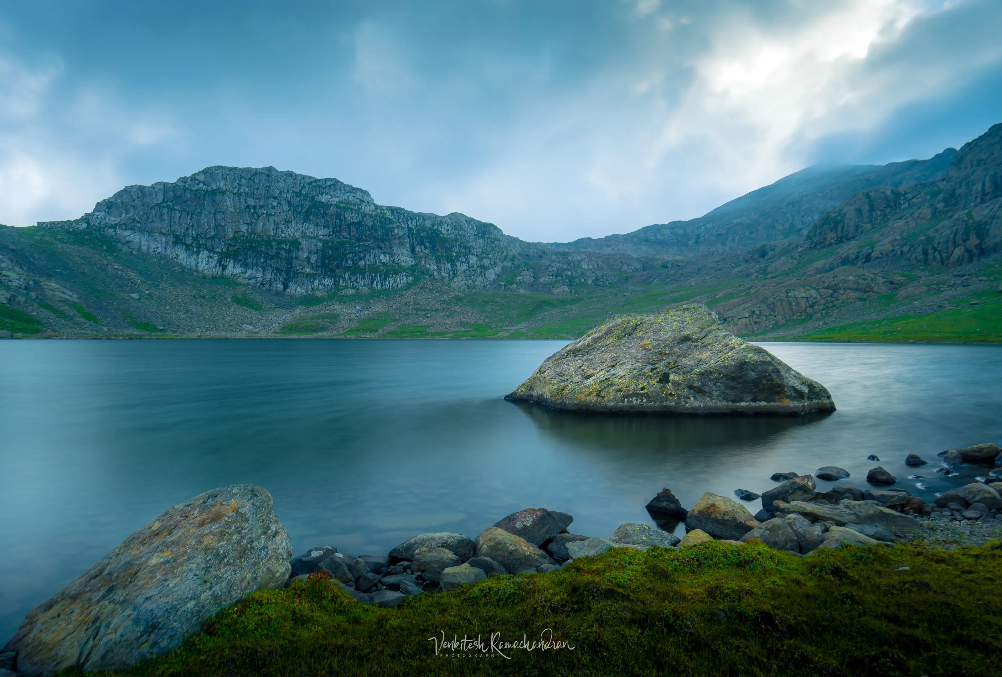 A Pristine Lake View