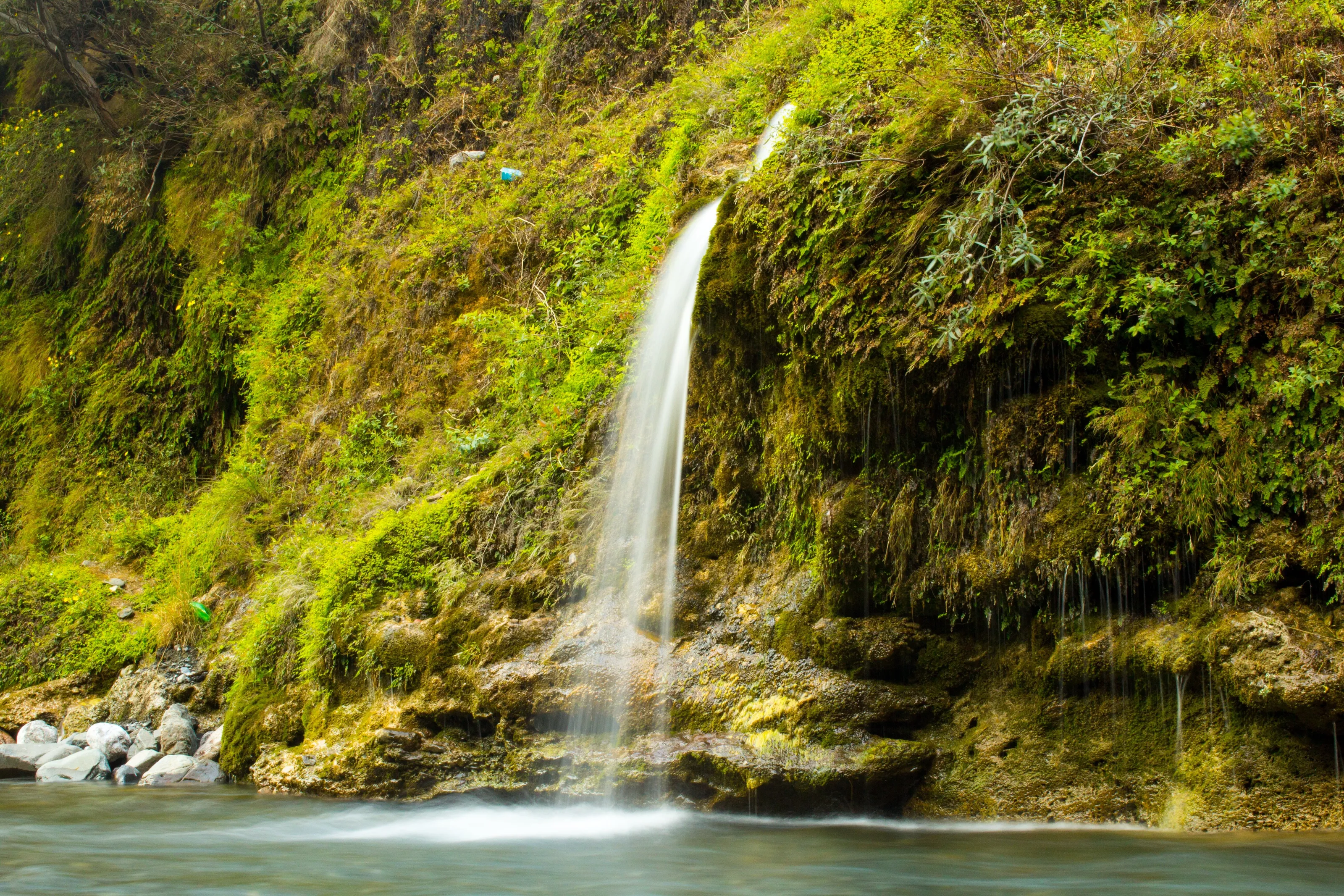Beautiful Waterfall at Harnoi