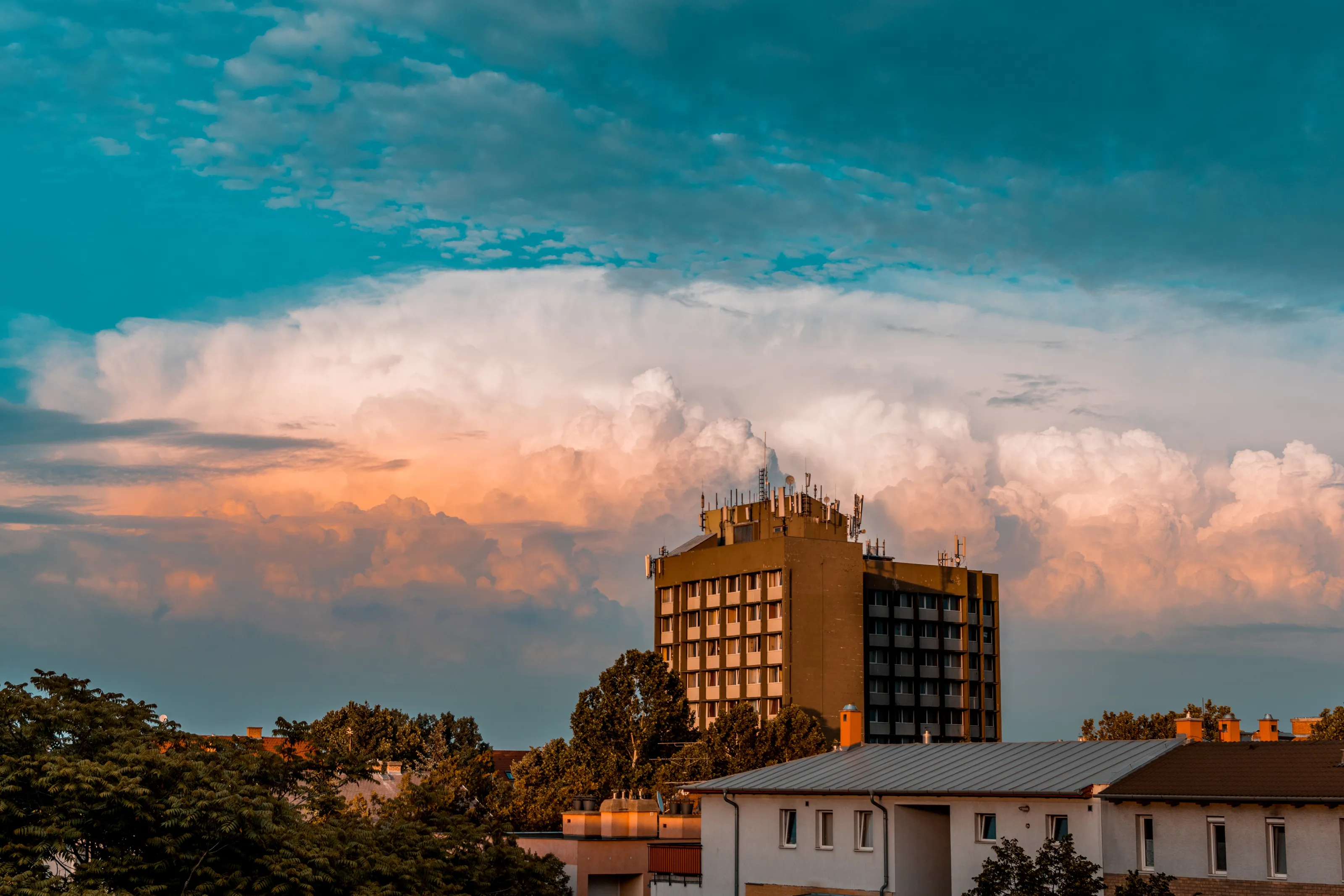Sunset & clouds porn