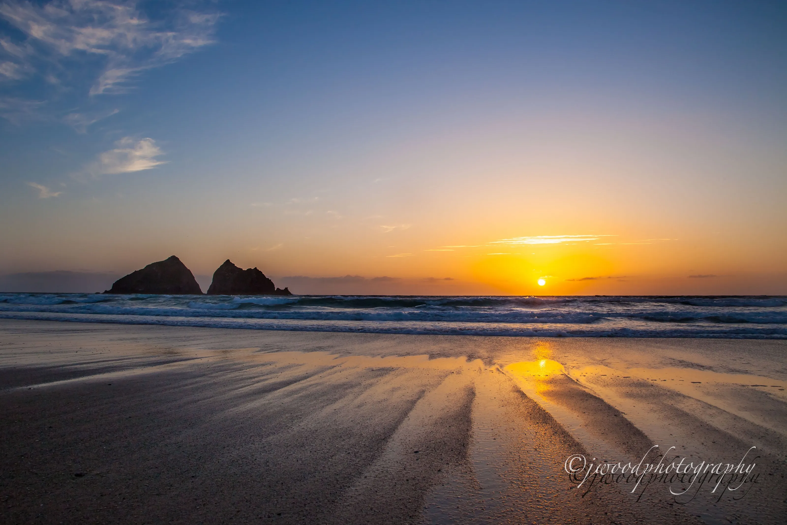 Sundown at Holywell bay