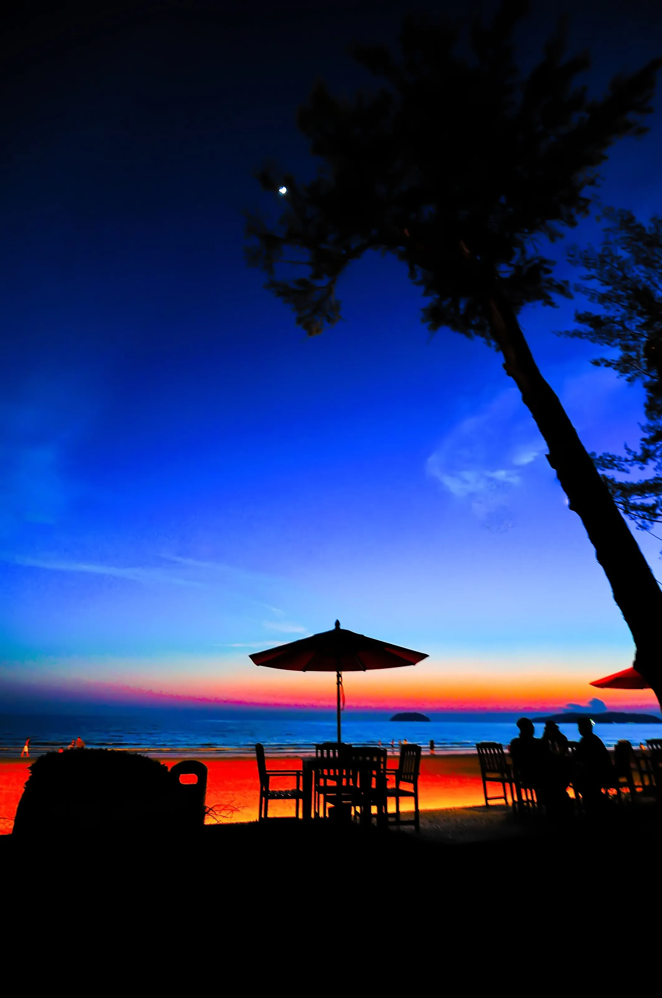 silhouette and sunset.