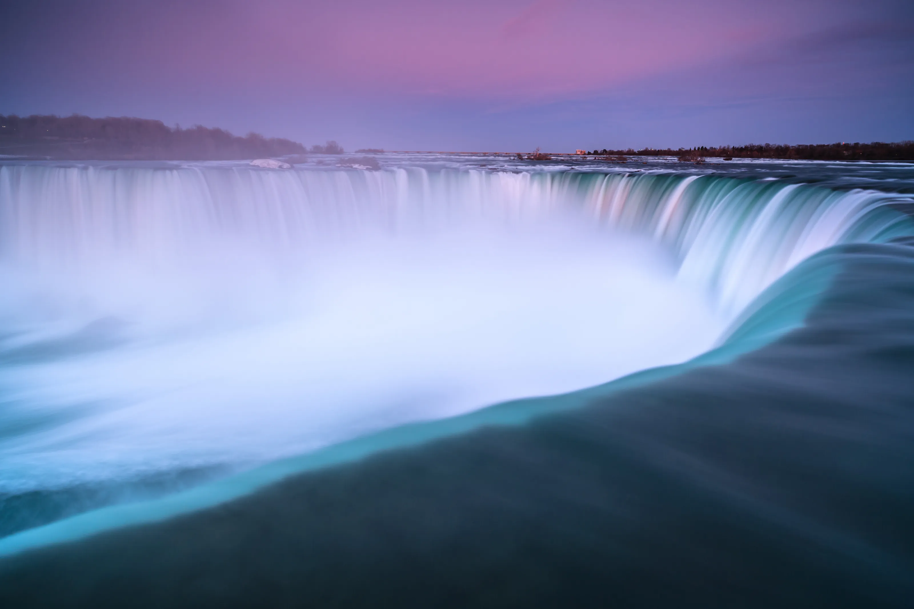 View on niagara falls at sunrise