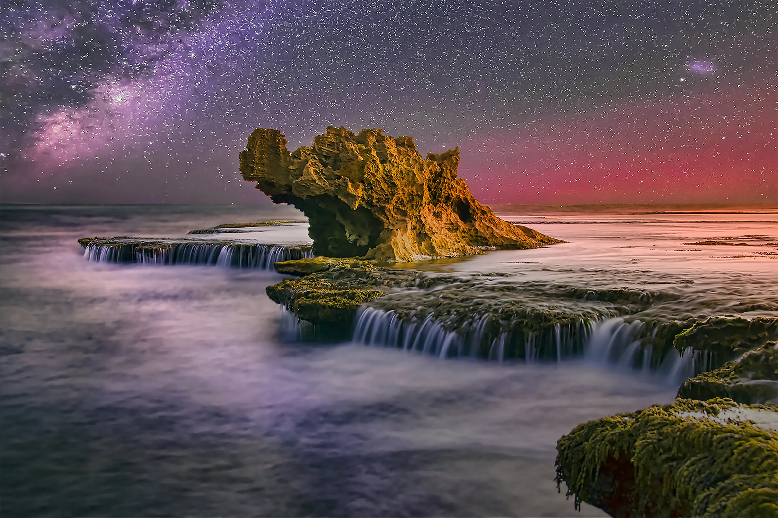 Dragon Head Rock Aurora