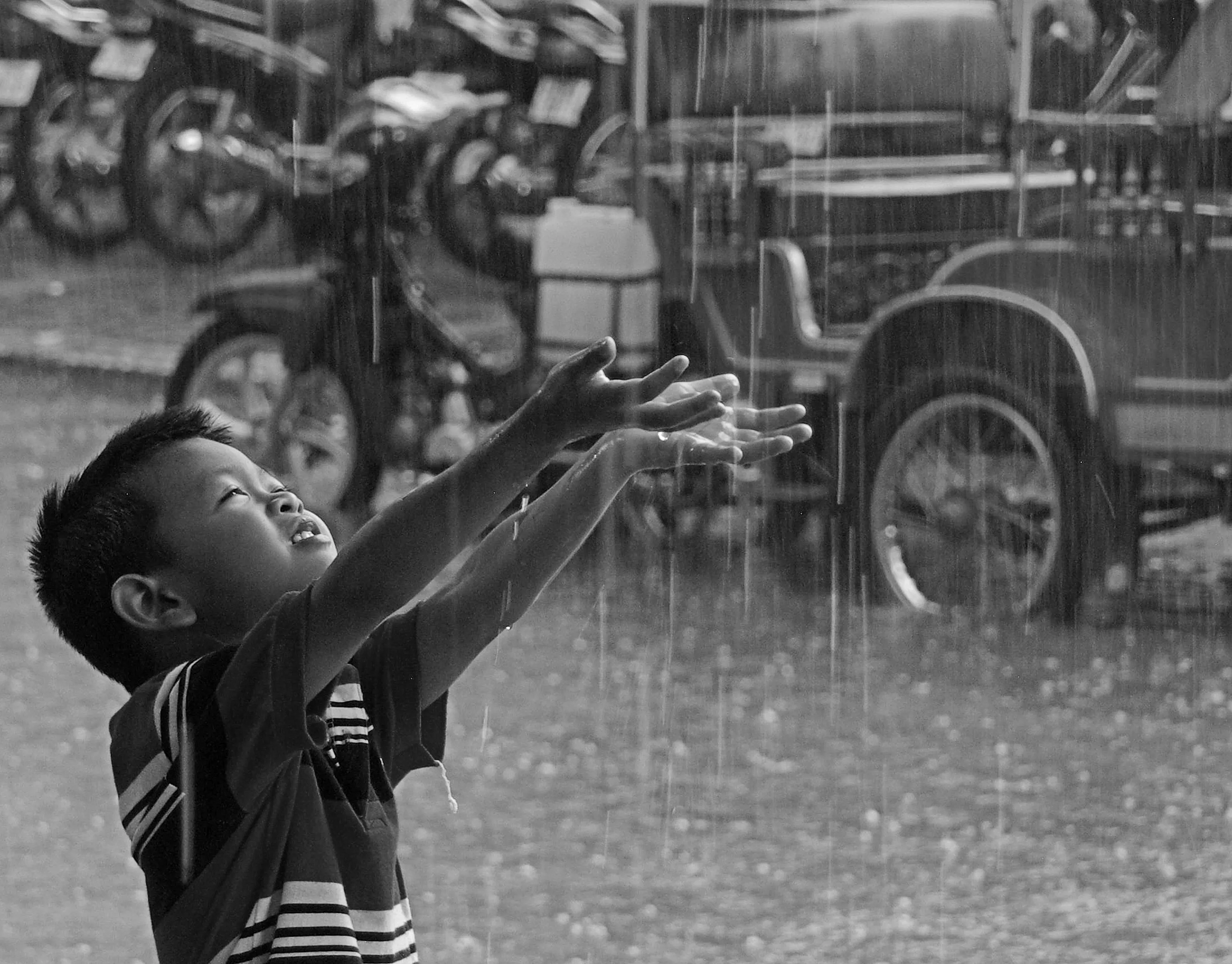 Kid & rain