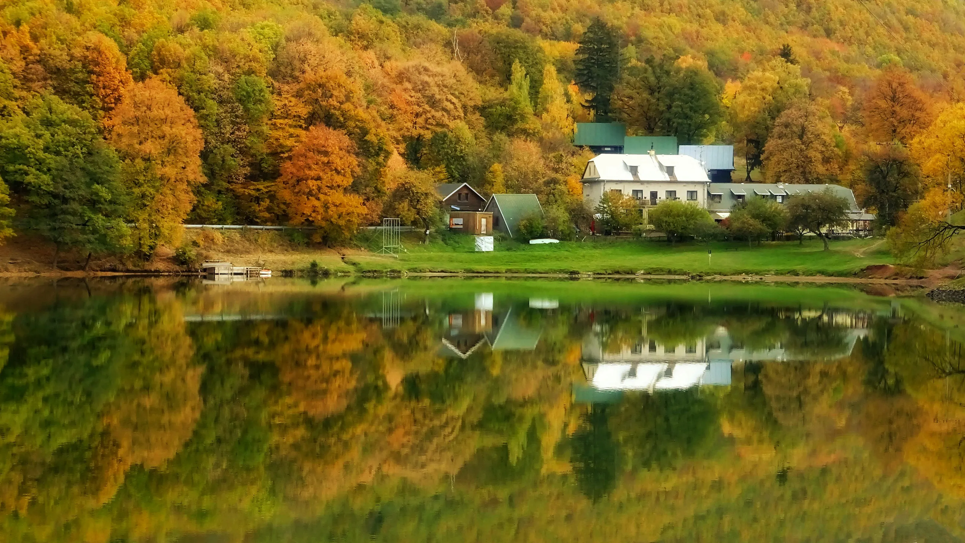 Autumn lake