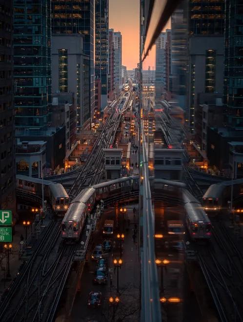 Crossing Tracks | Chicago
