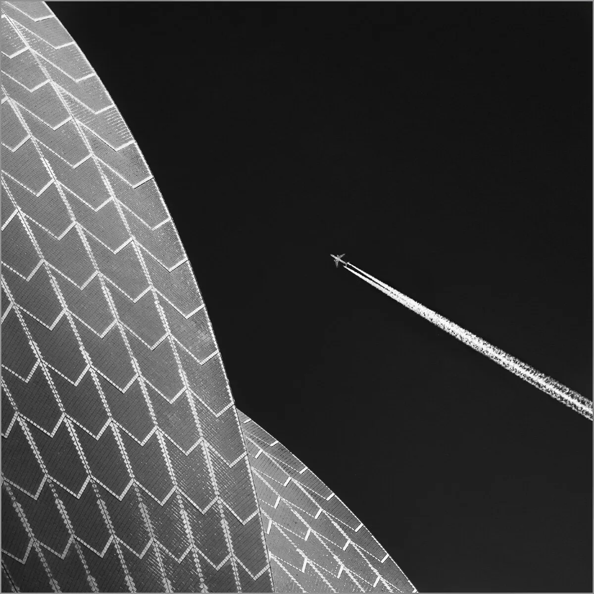 Soaring over Sydney Opera House