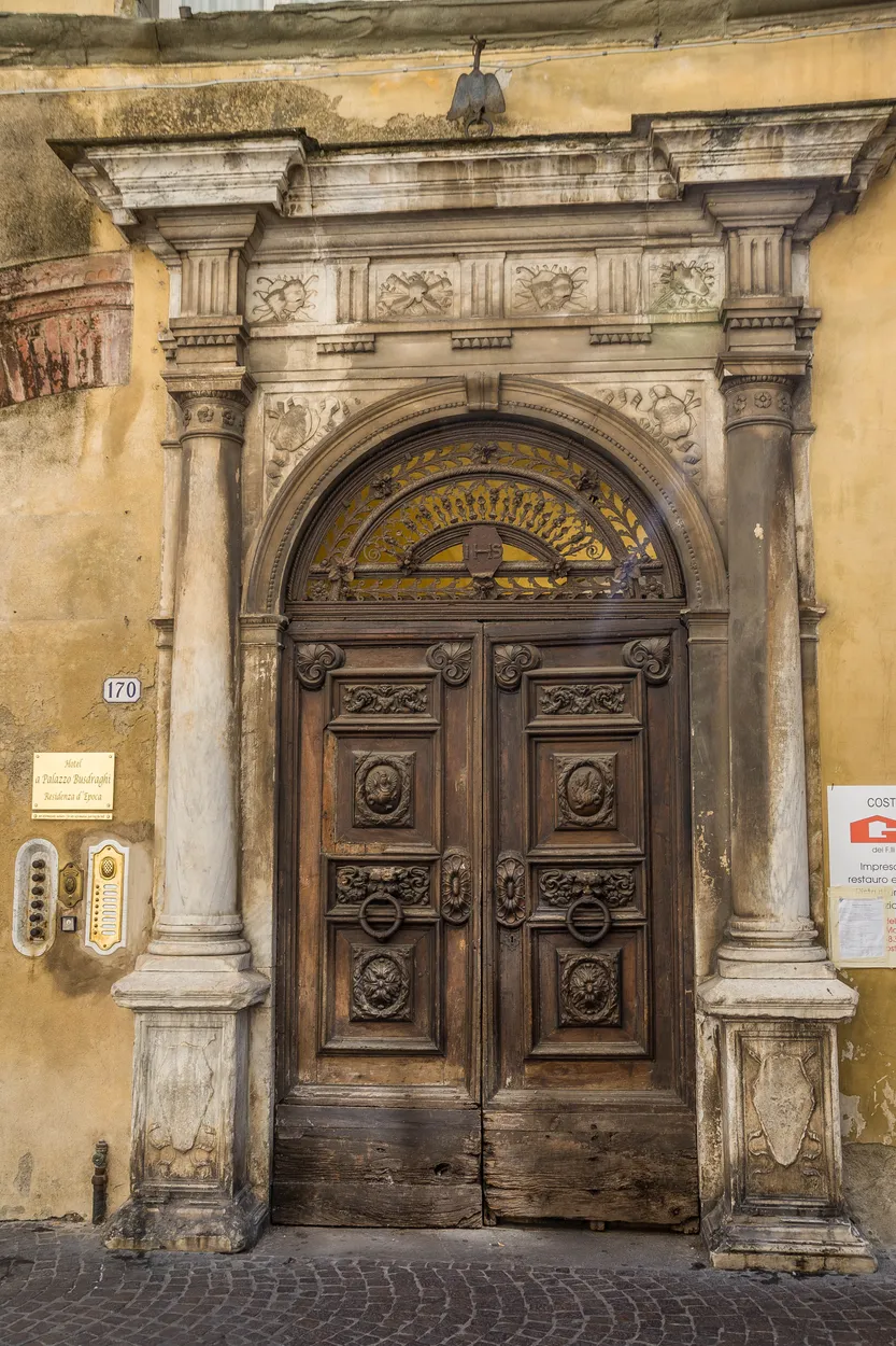 Entry 6304085