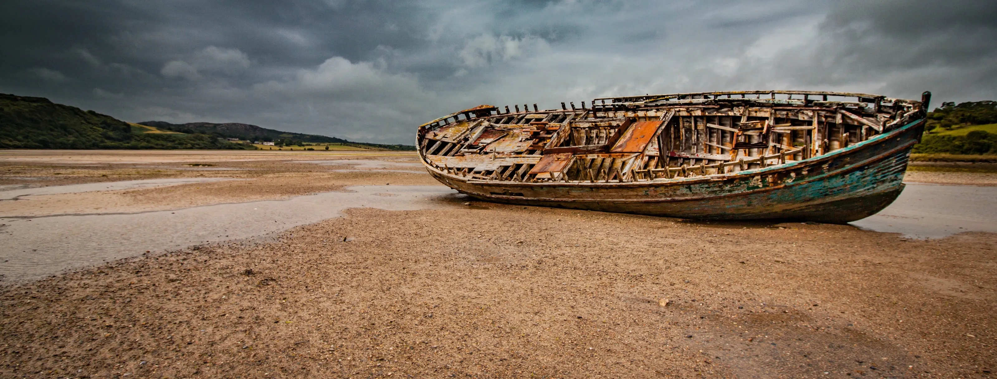 Wreck in Dulas Bay