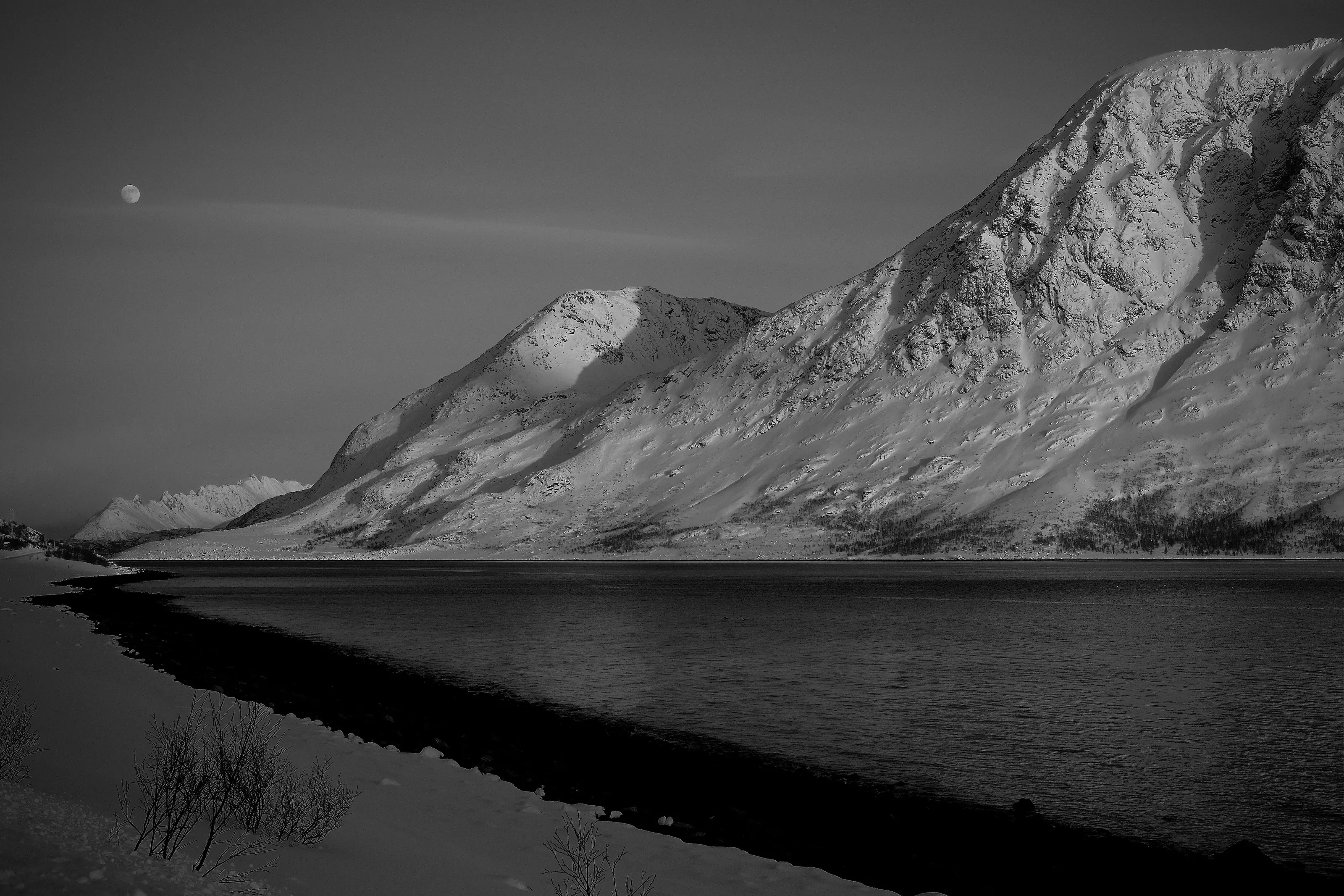 Moon over the pass.