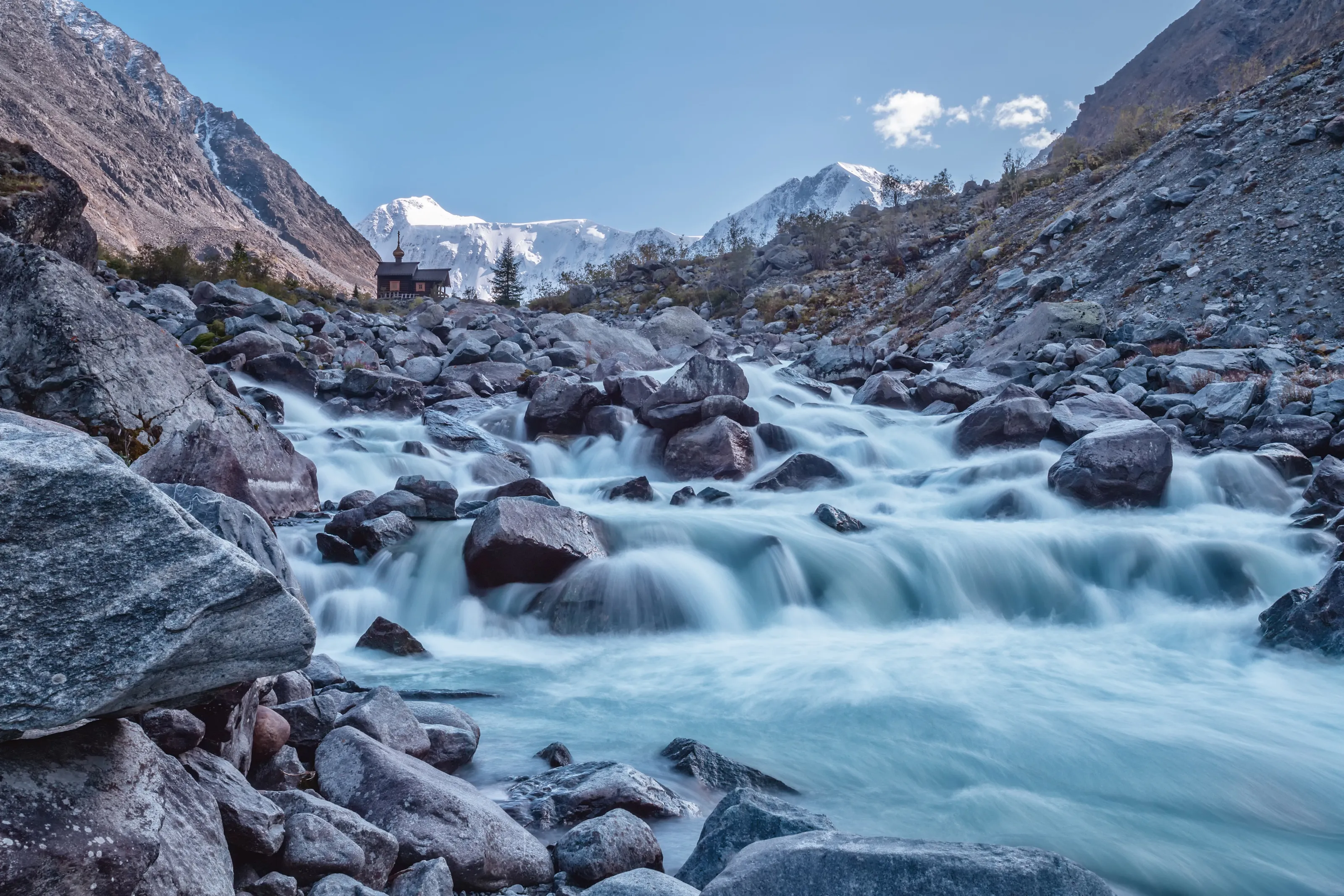 Akkem River near the temple under the summit of Belukha