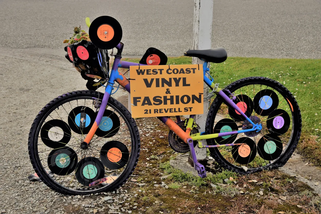 Entry 25346692