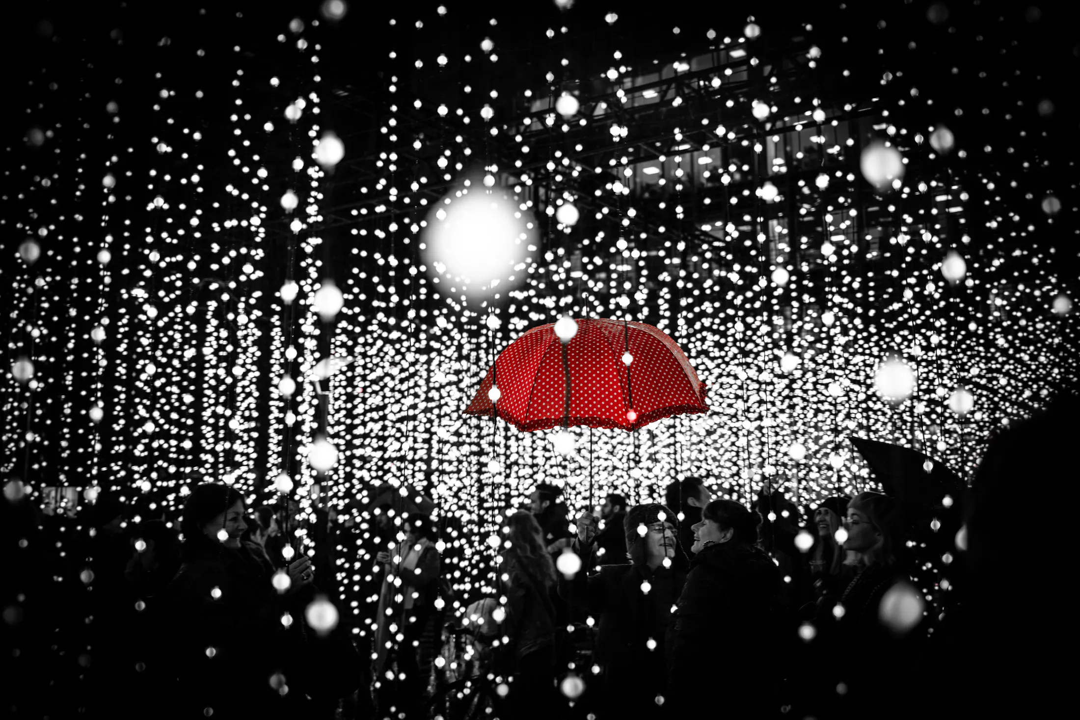 Canary Wharf Illuminations (Rihanna ft. Jay-Z - Umbrella)