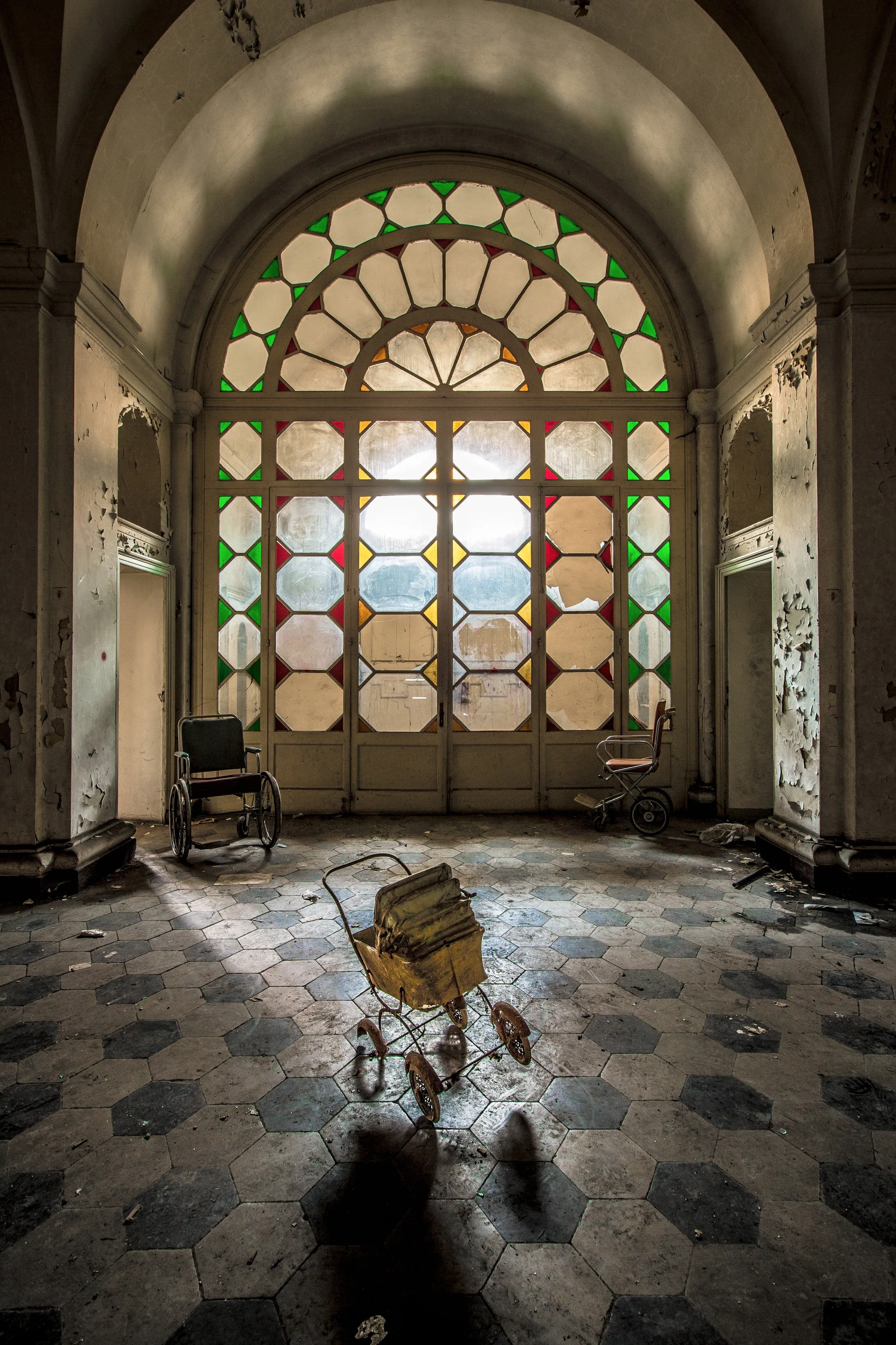 Asylum in color