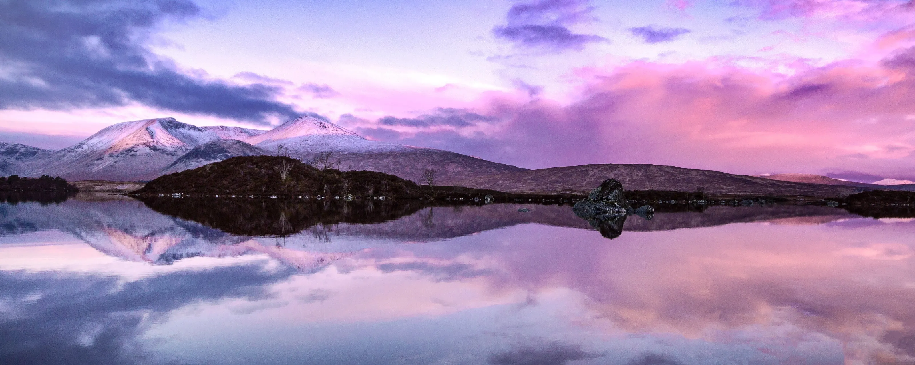 Glencoe Pink Reflections