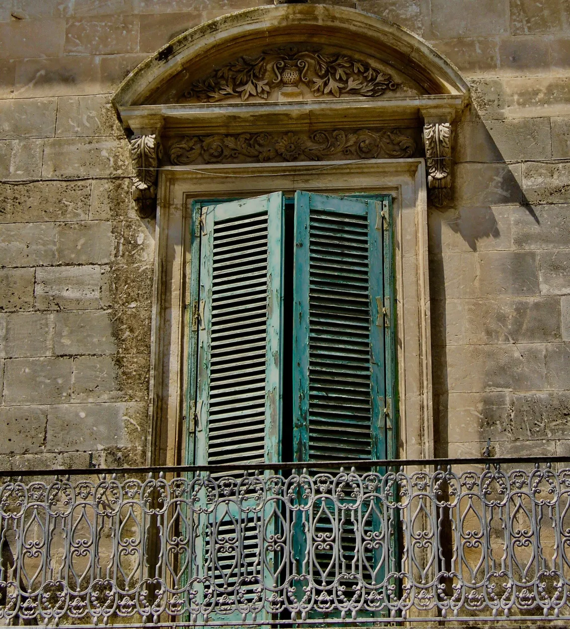 Entry 12541650