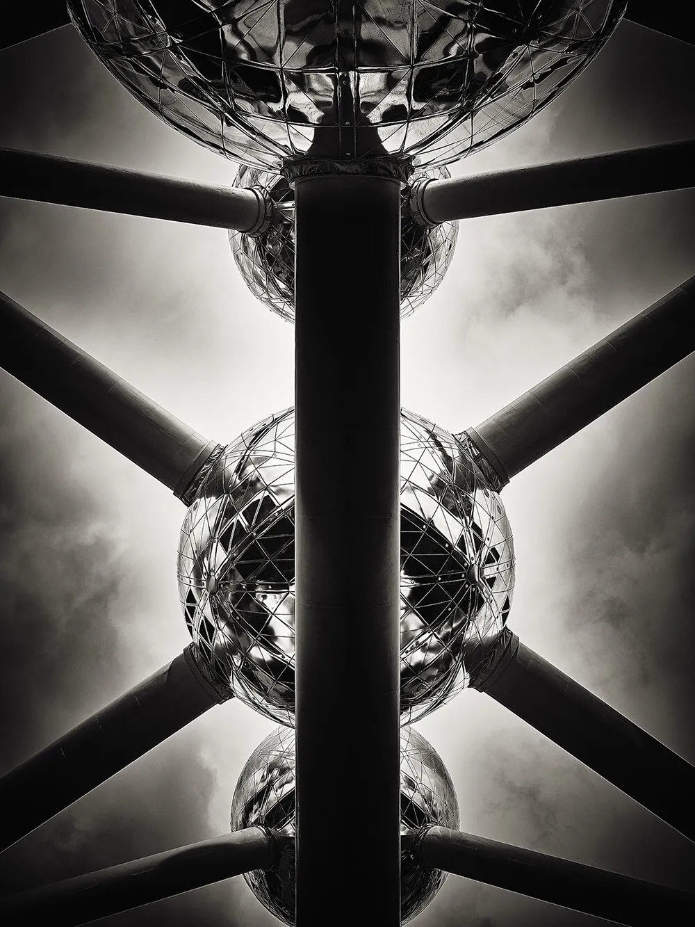 Atomium III