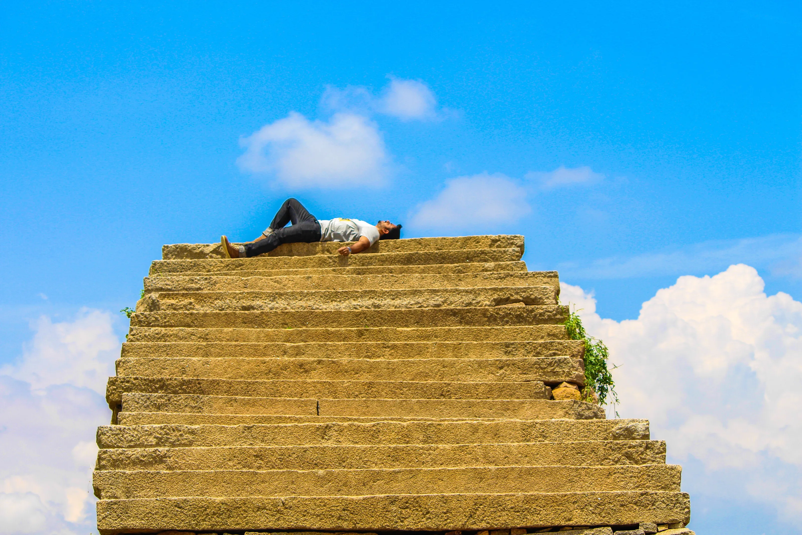 Don't worry, be Hampi.