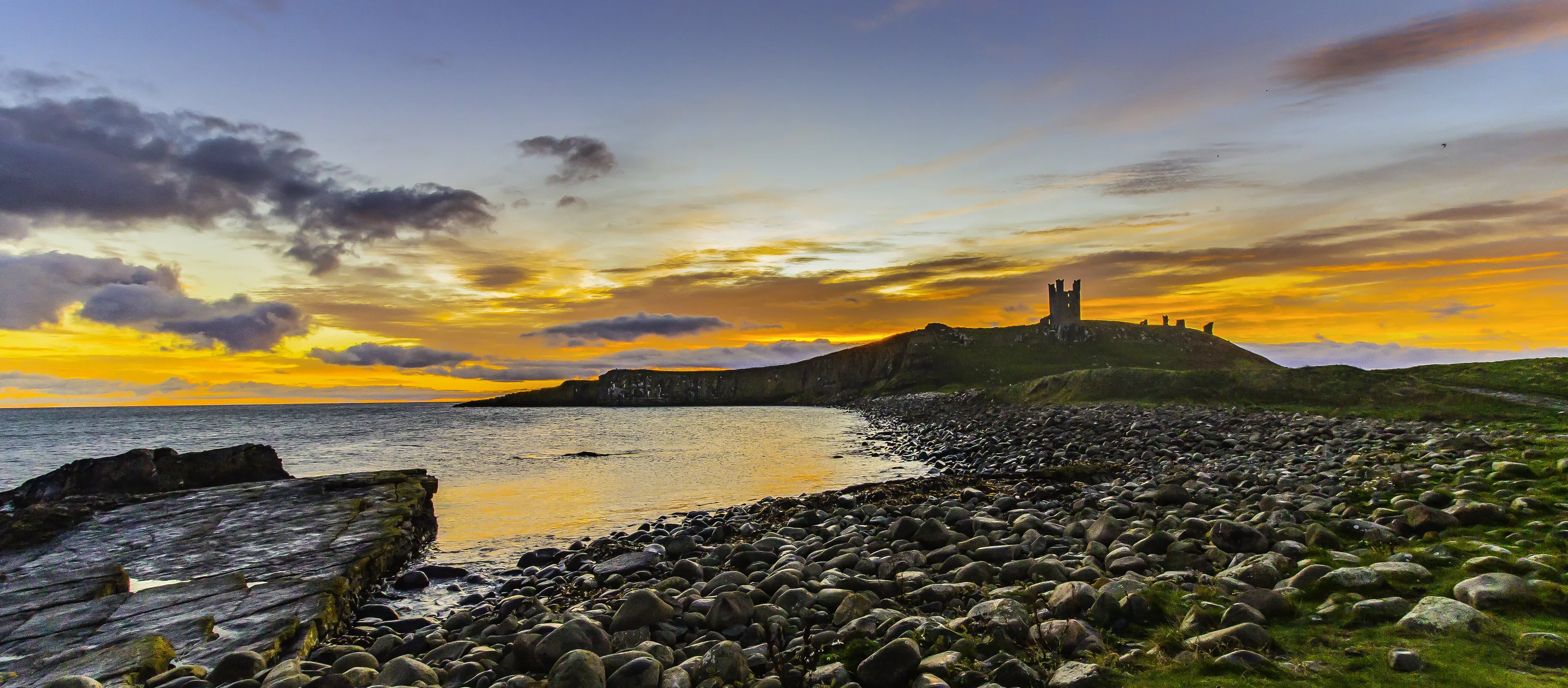 sunrise at Dunstenburgh