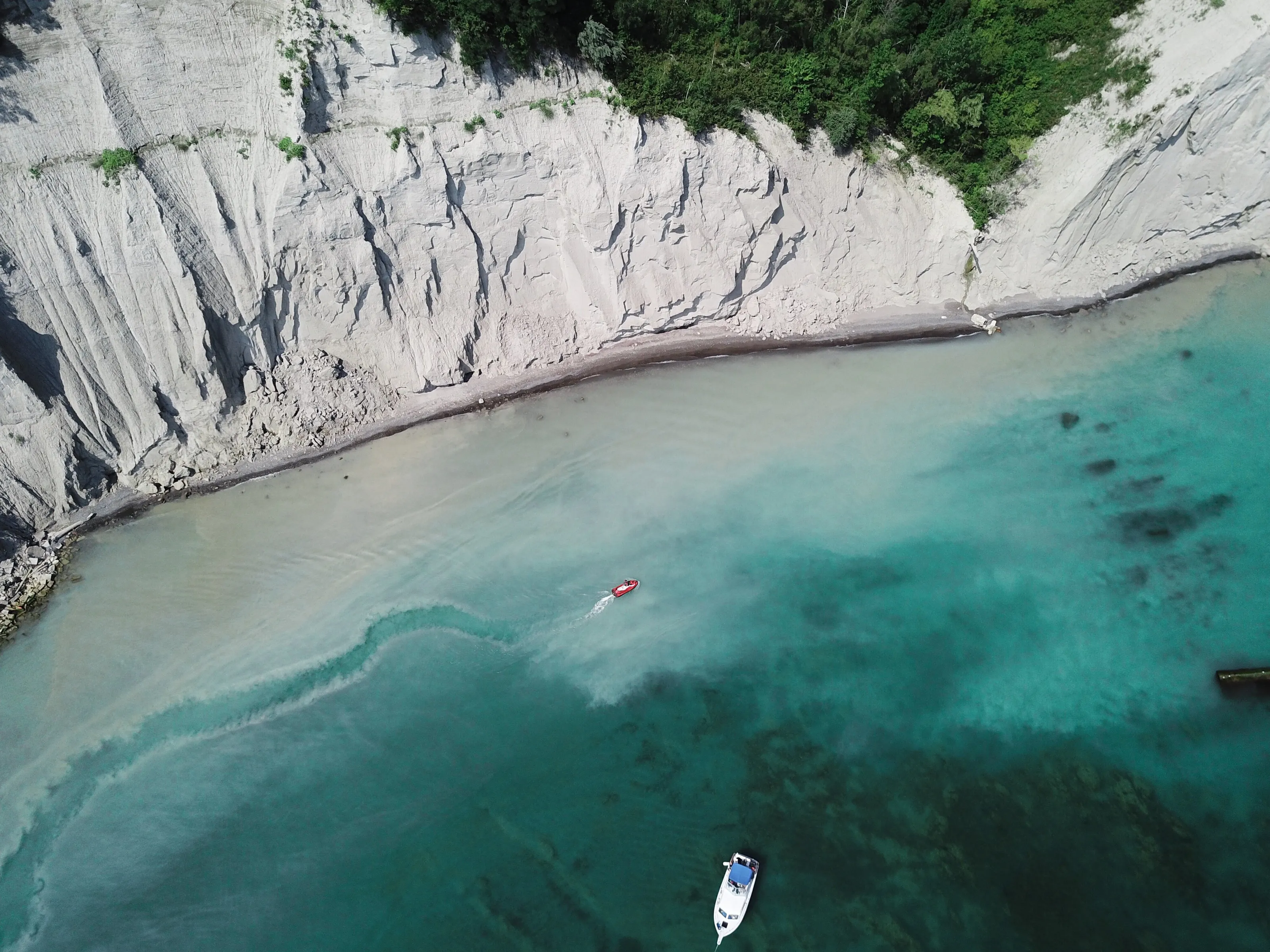 Beachy Bluffs - Toronto, Canada