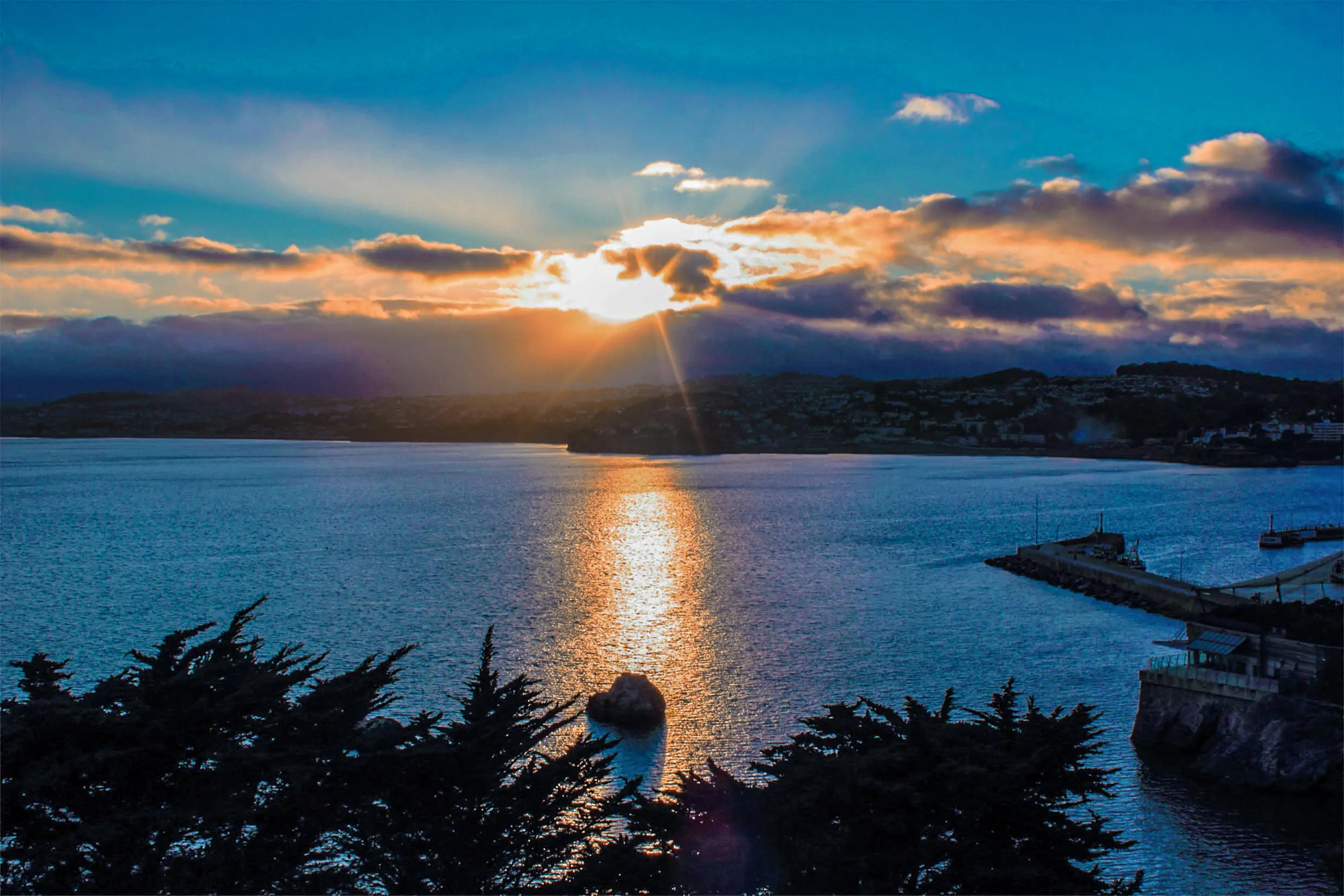 Torquay at dusk 2