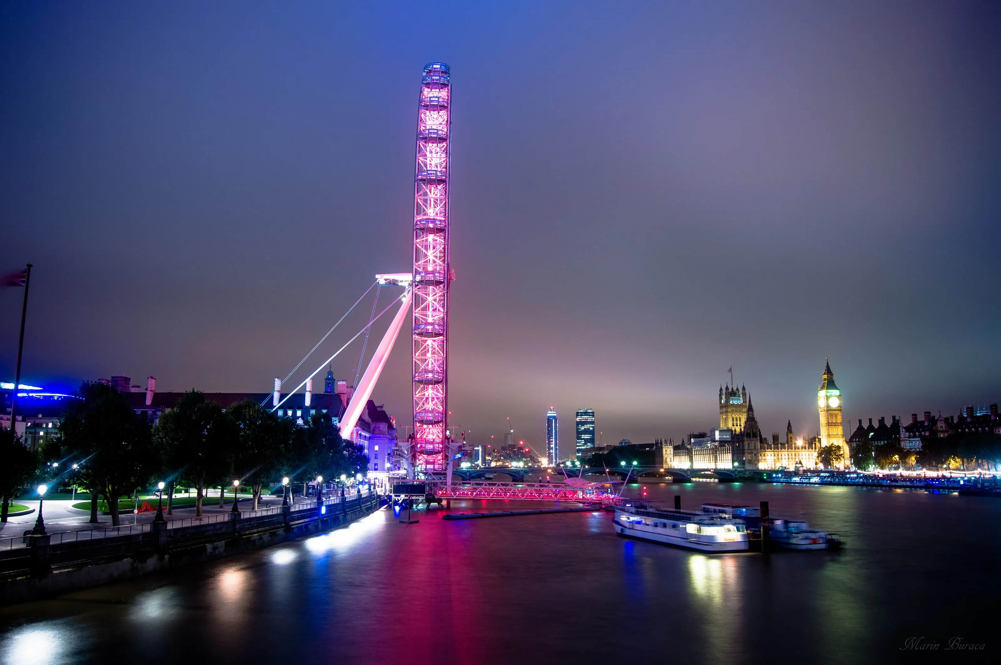 Thames by night