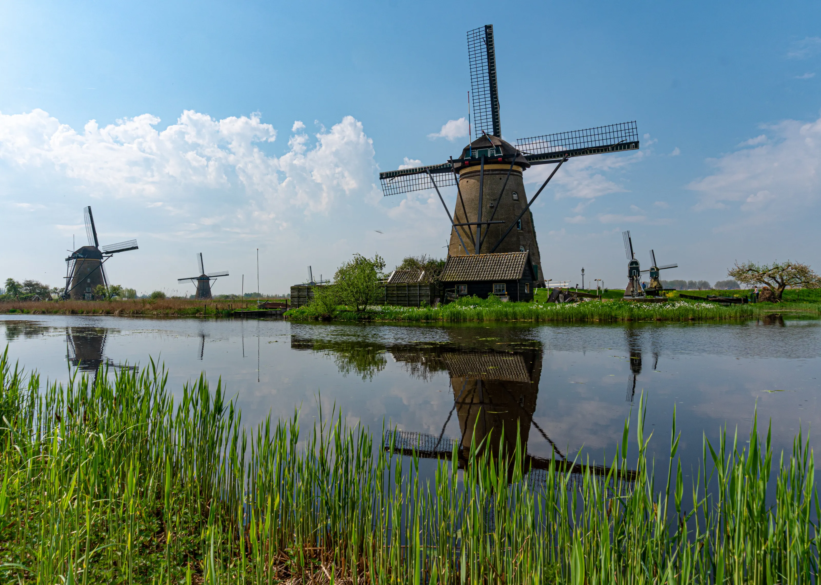 Kinderdyke Windmills