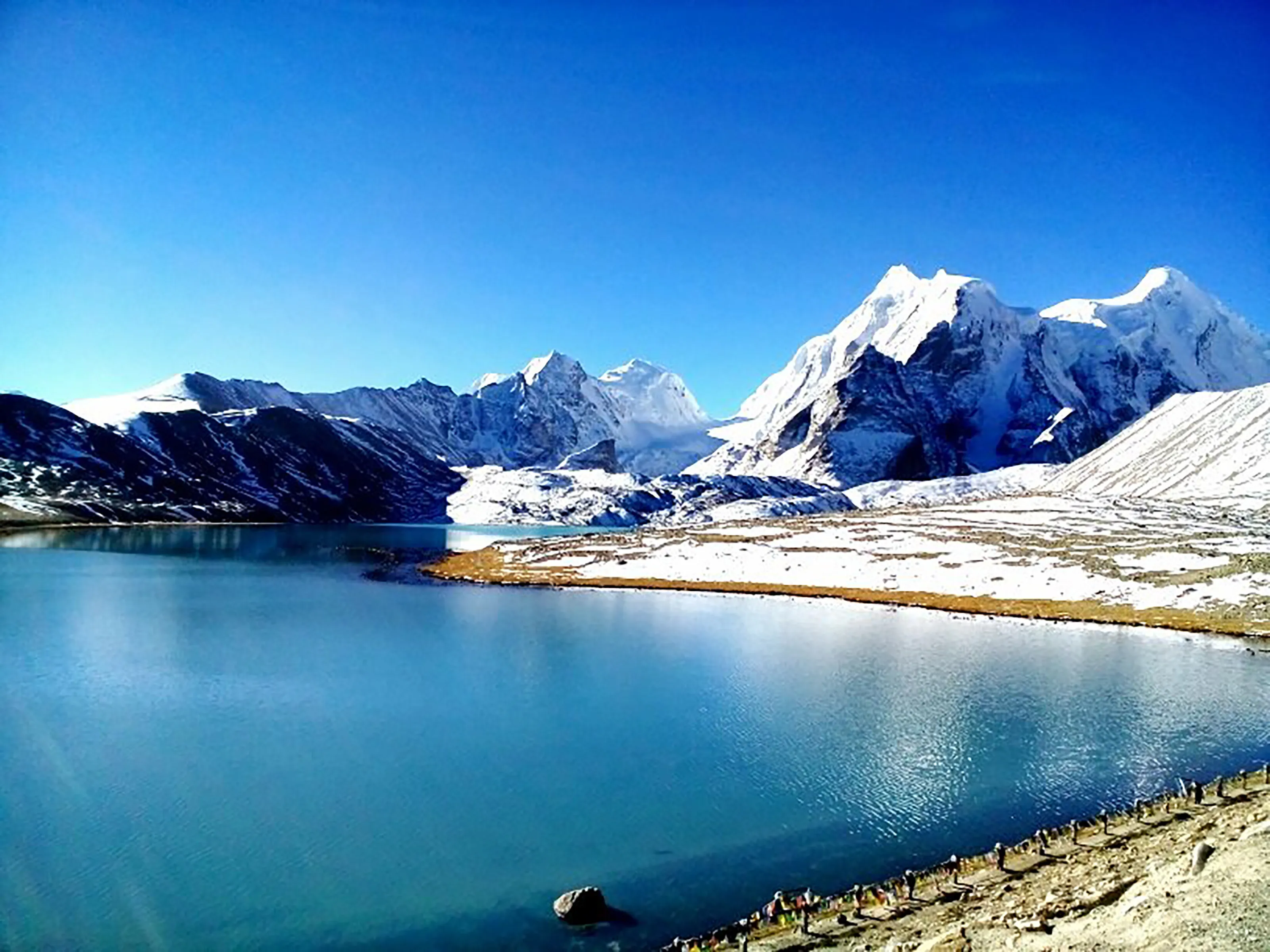 Gurudongmer Lake