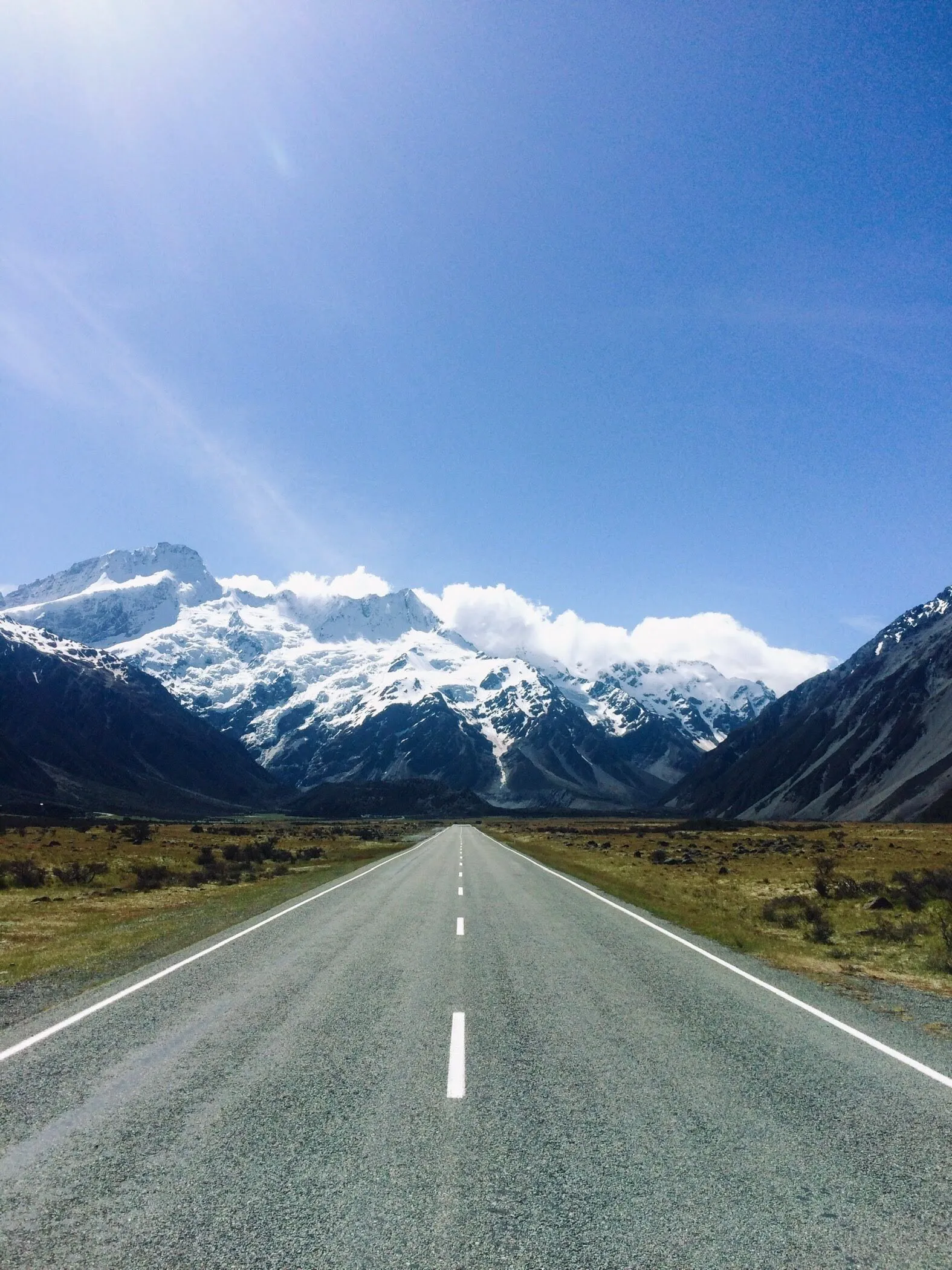 A Scenic Portrait of Mount Cook