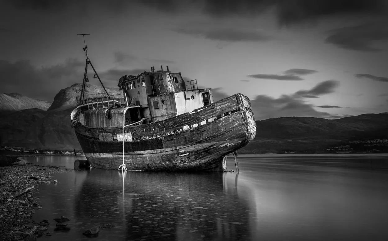 Stranded Boats in Black and White - transport photo contest ...