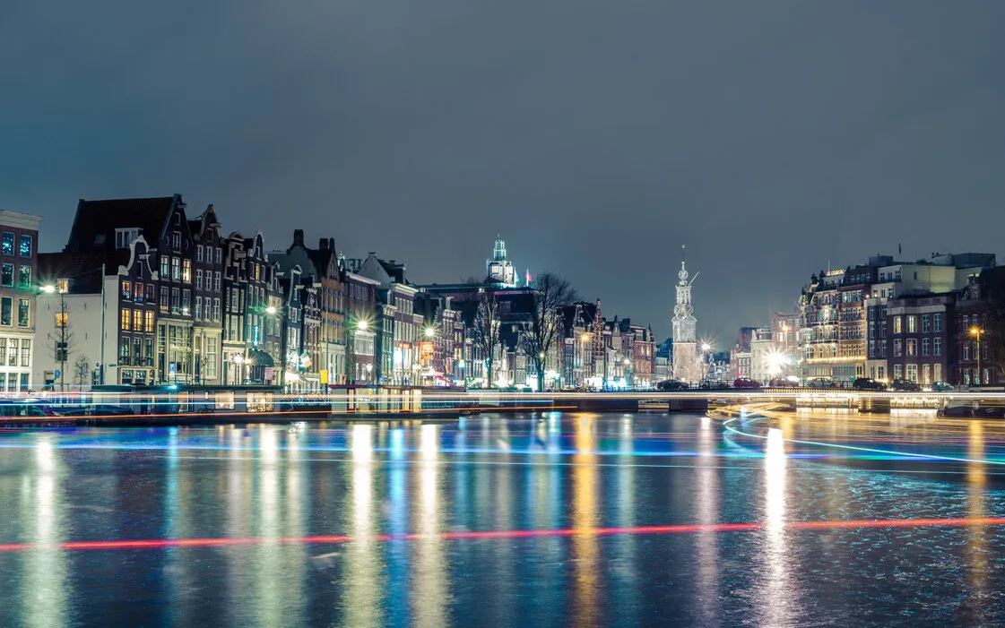 Amsterdam - when the sun goes down