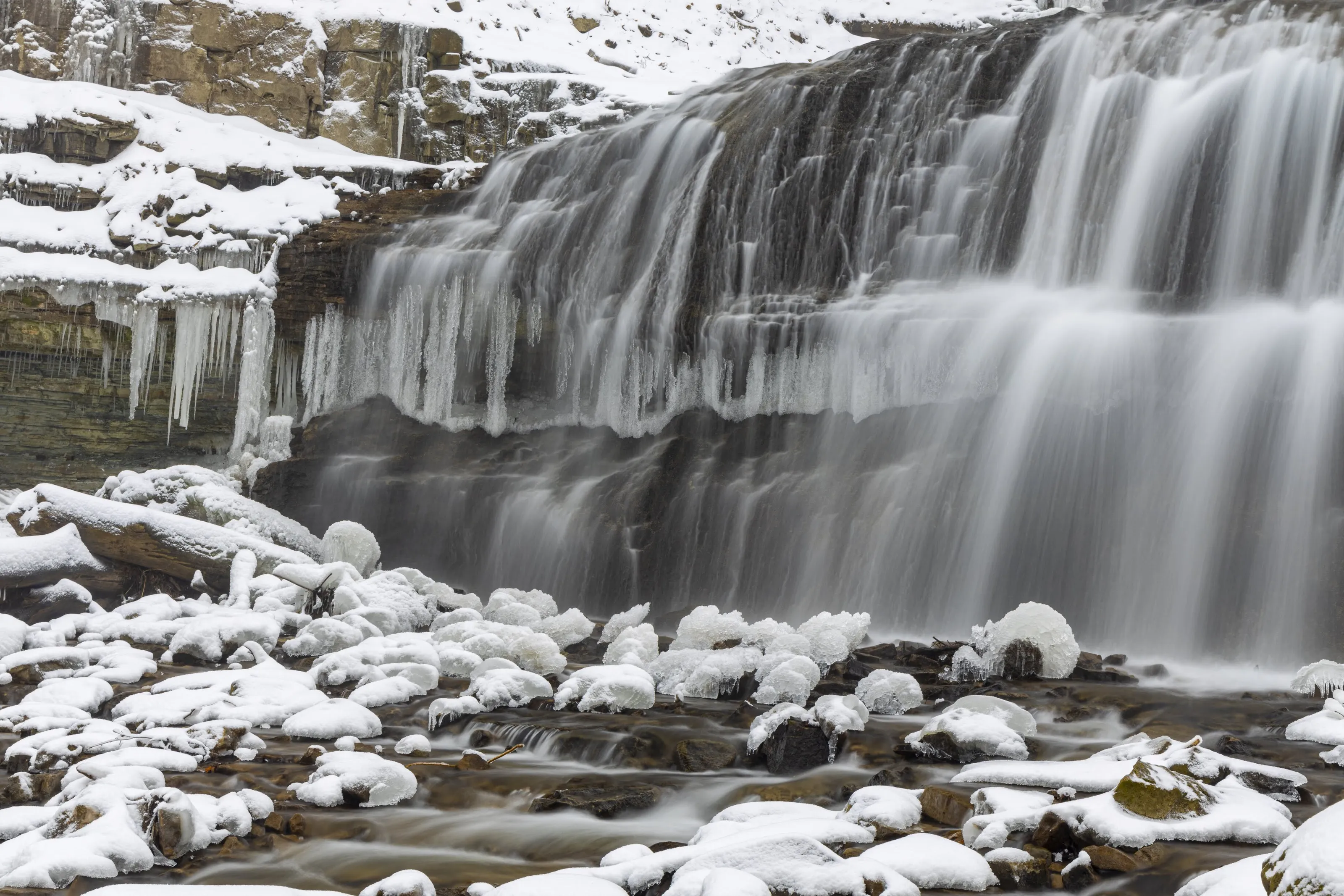 Frozen falls of Sherman
